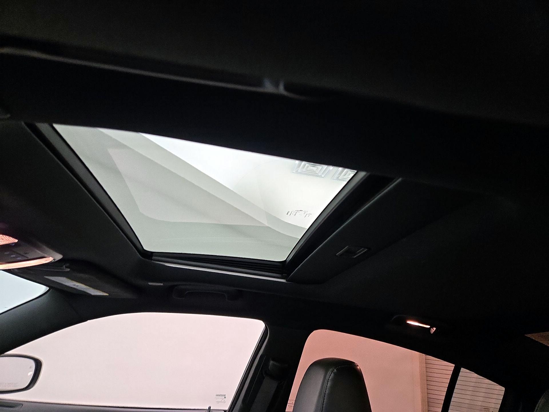 Thumbnail: 2021 Dodge Charger - 20