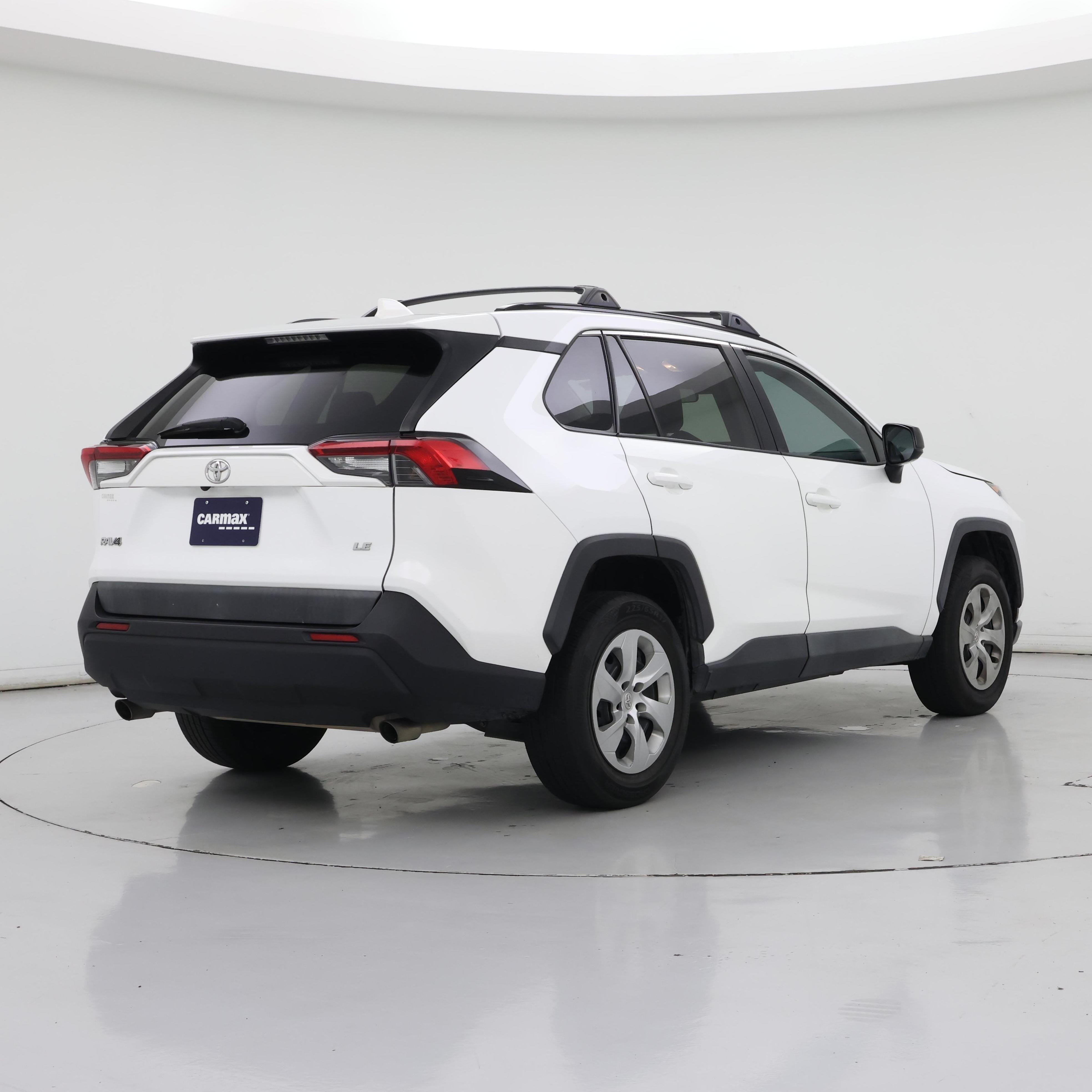 Thumbnail: 2019 Toyota RAV4 - 8