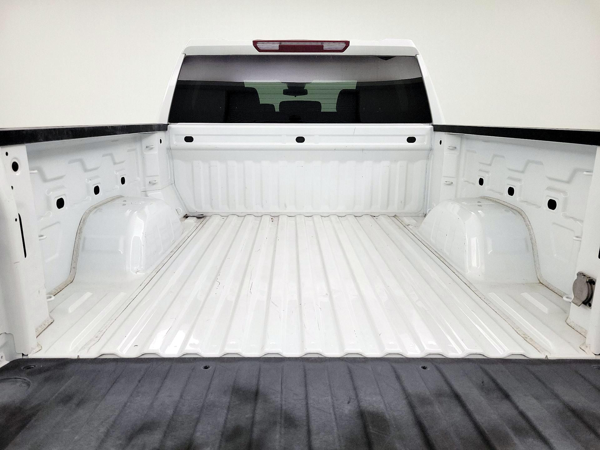 Thumbnail: 2022 Chevrolet Silverado 1500 - 20