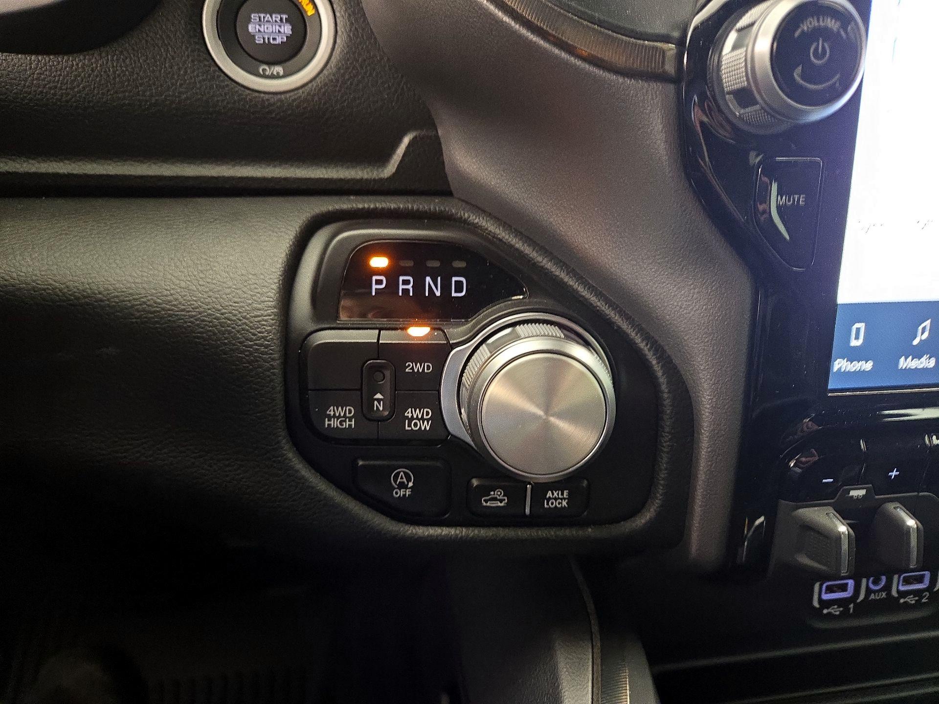 Thumbnail: 2023 RAM 1500 - 18