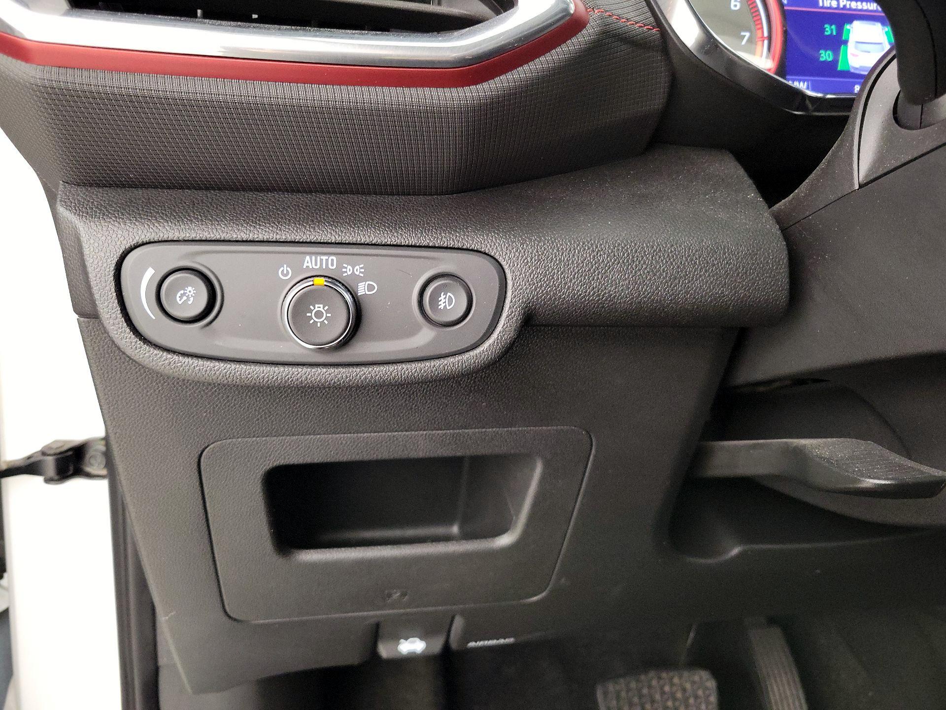 Thumbnail: 2021 Chevrolet TrailBlazer - 13