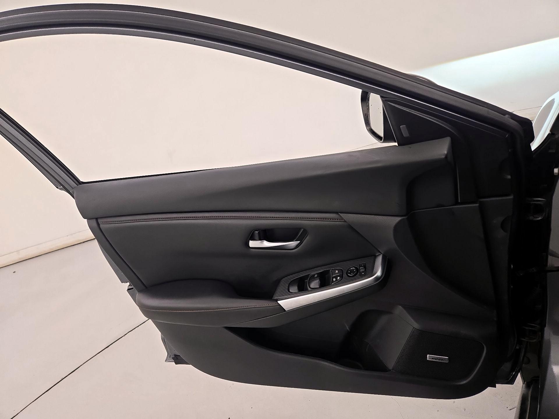 Thumbnail: 2022 Nissan Sentra - 12