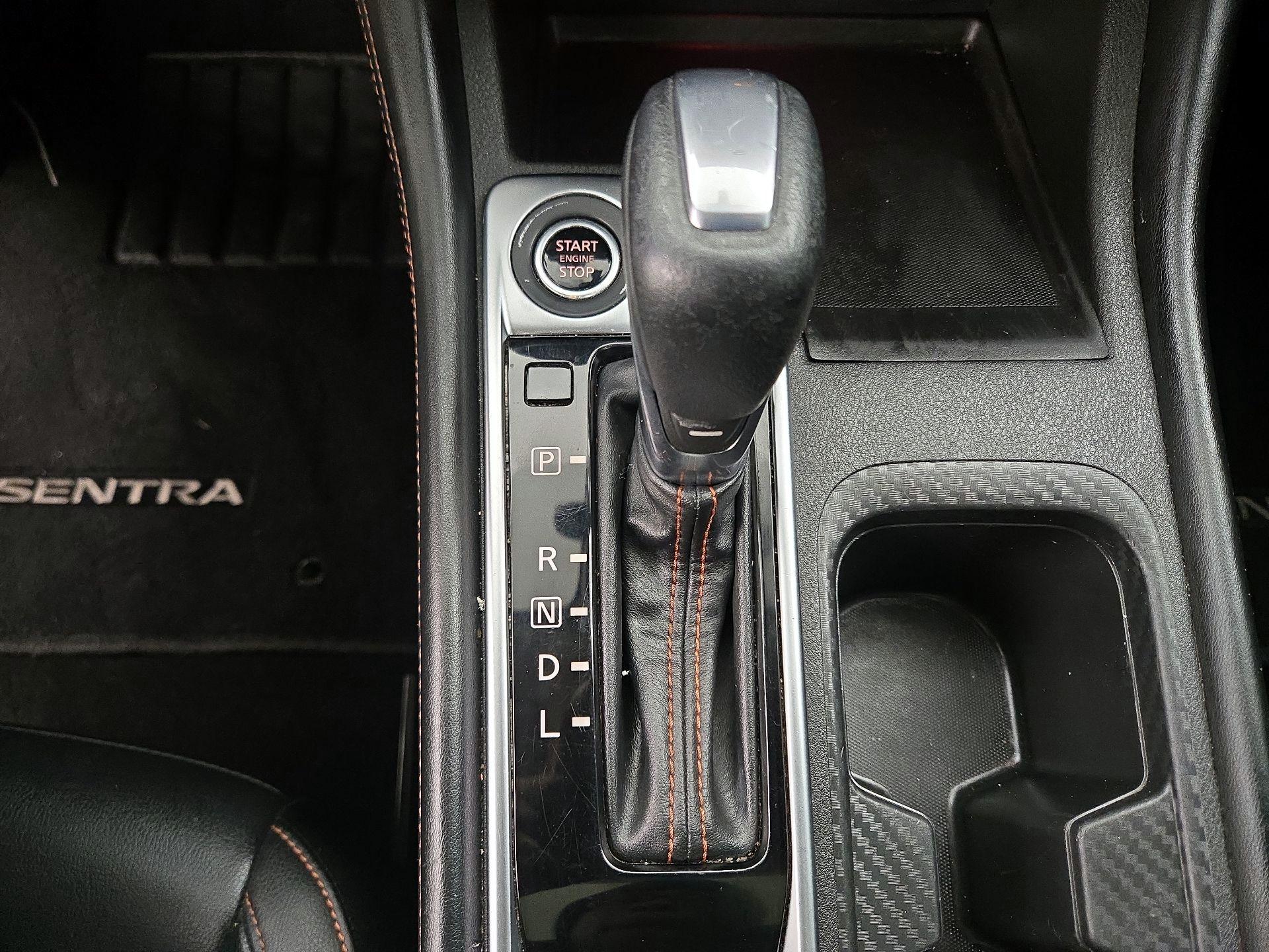 Thumbnail: 2022 Nissan Sentra - 17