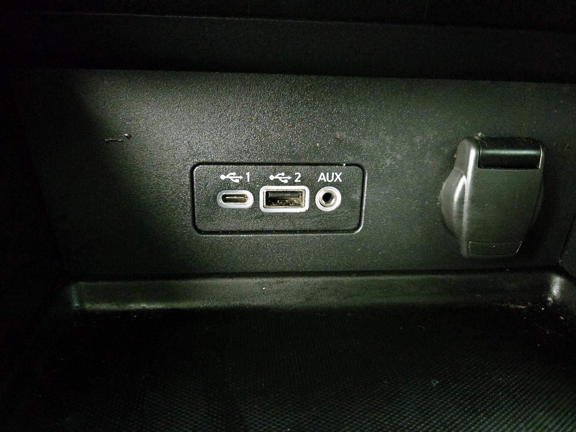 Thumbnail: 2022 Nissan Sentra - 18