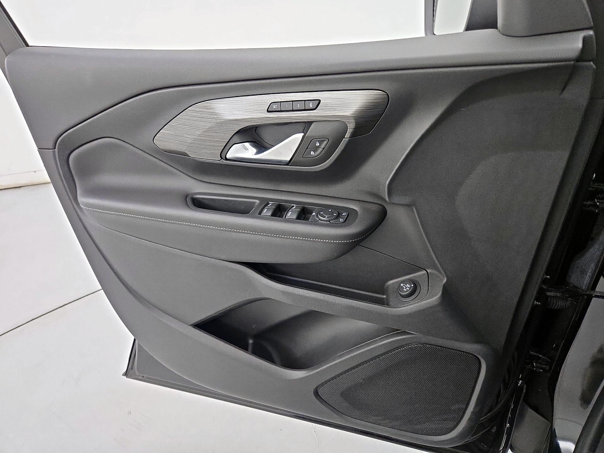 Thumbnail: 2023 GMC Terrain - 12