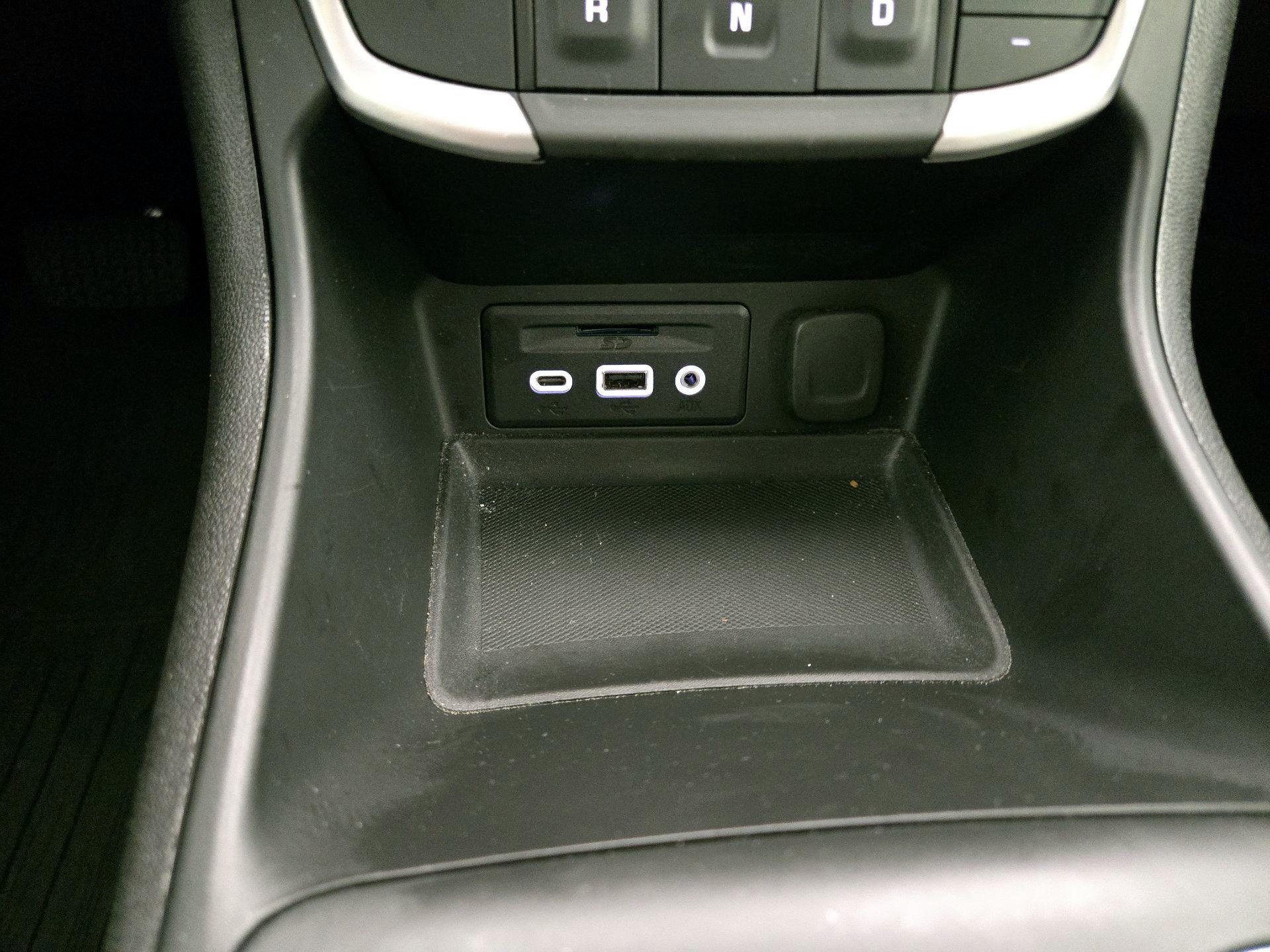 Thumbnail: 2023 GMC Terrain - 18