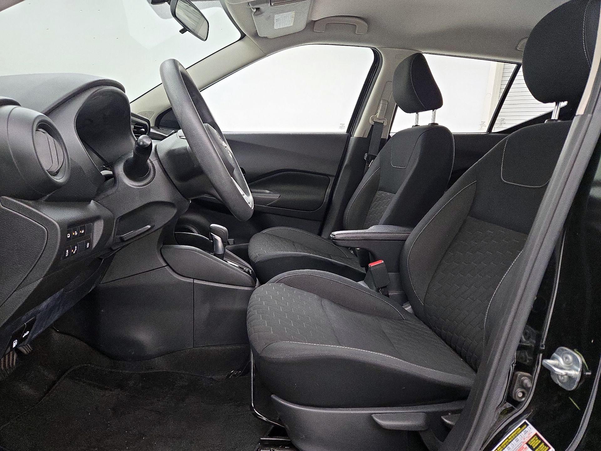 Thumbnail: 2022 Nissan Kicks - 11