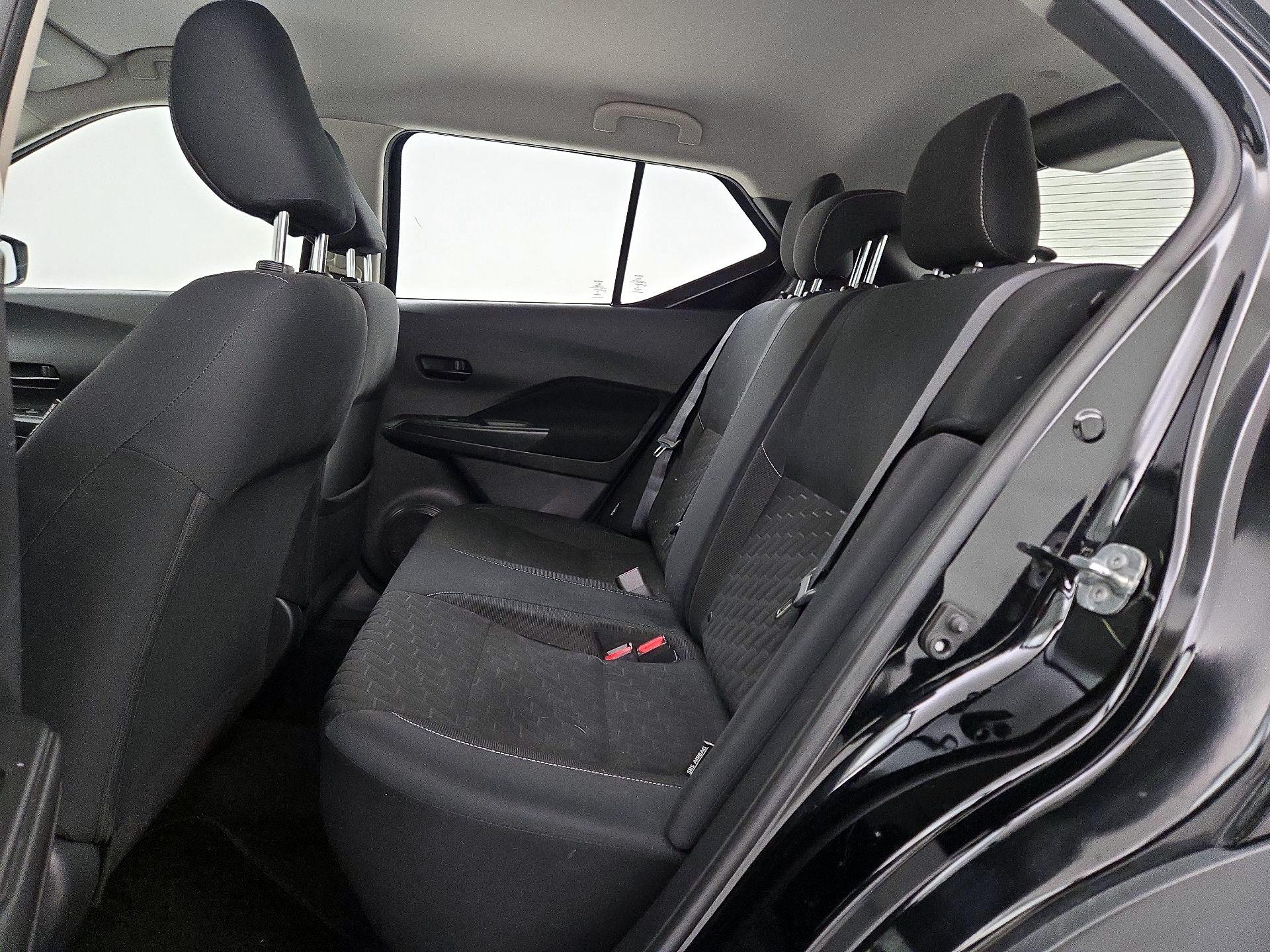 Thumbnail: 2022 Nissan Kicks - 19