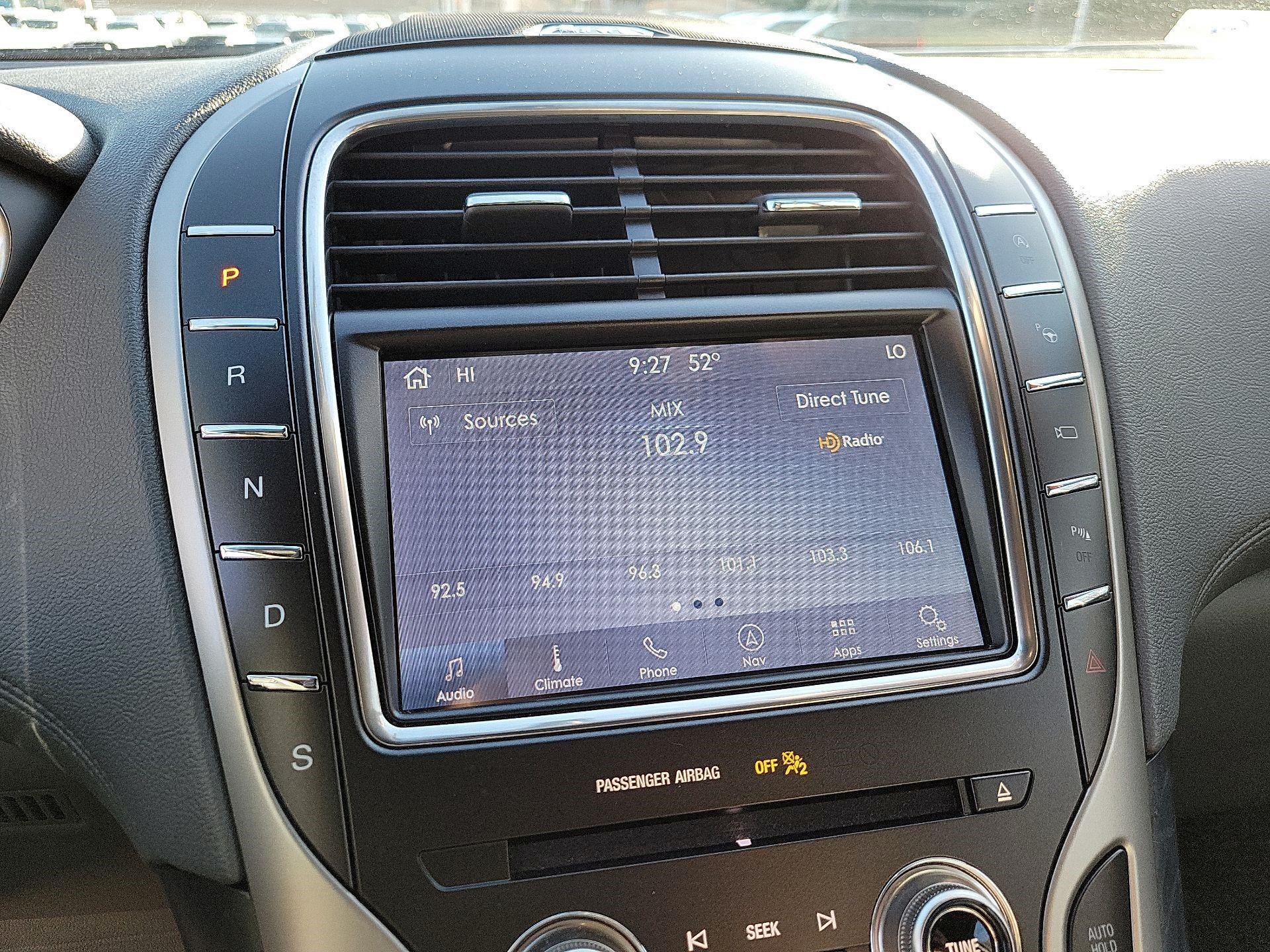 Thumbnail: 2019 Lincoln Nautilus - 14