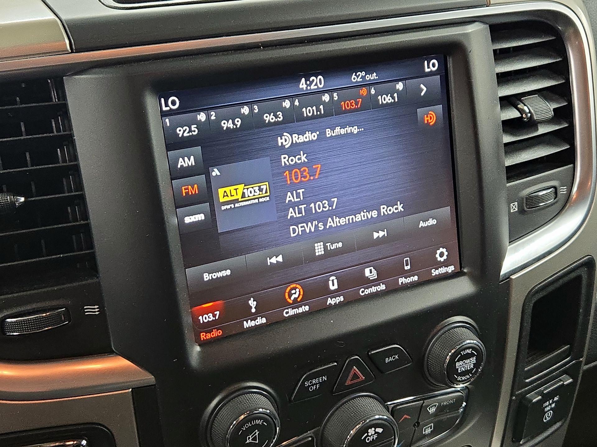 Thumbnail: 2019 RAM 1500 Classic - 15