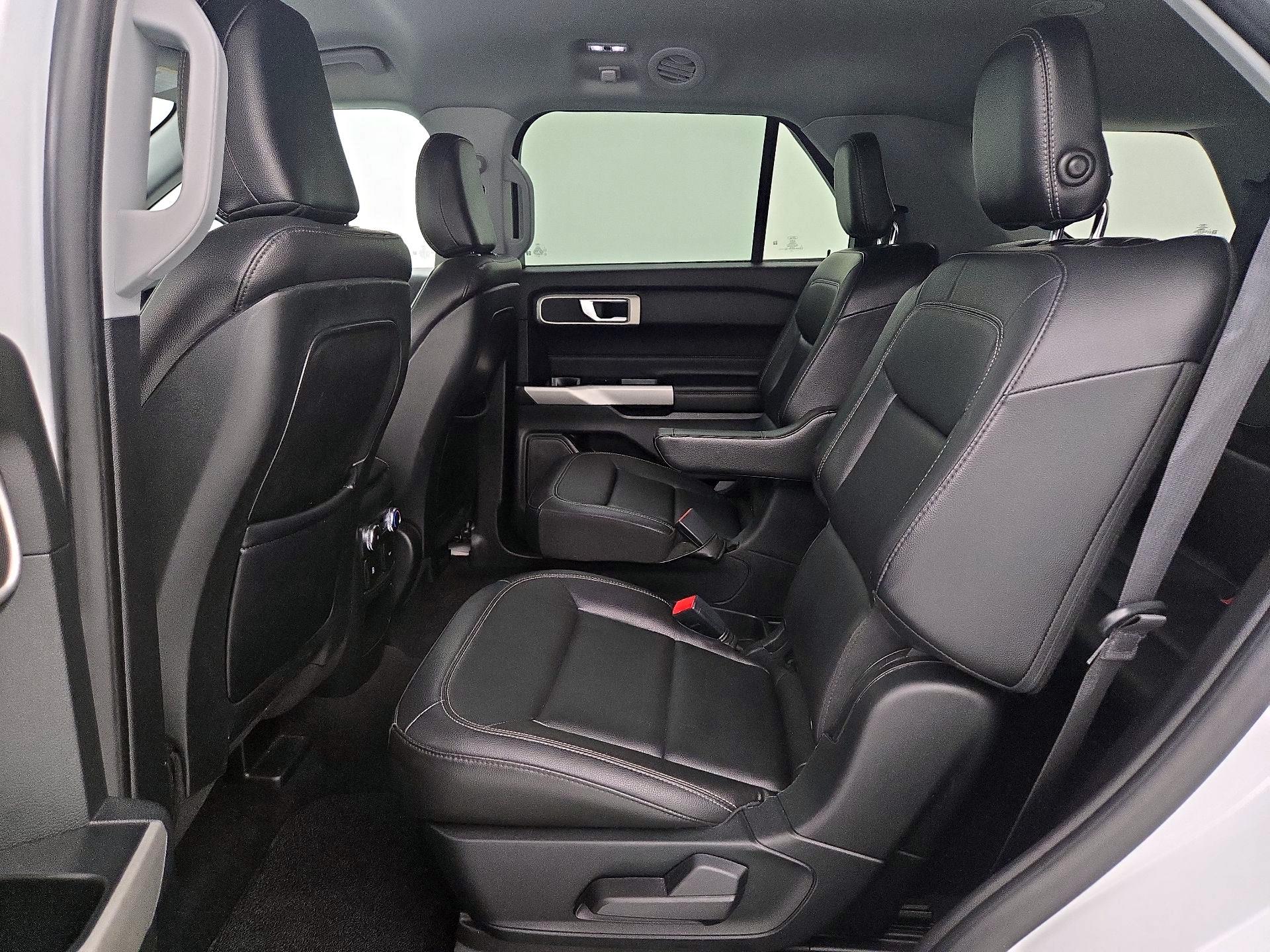 Thumbnail: 2020 Ford Explorer - 20