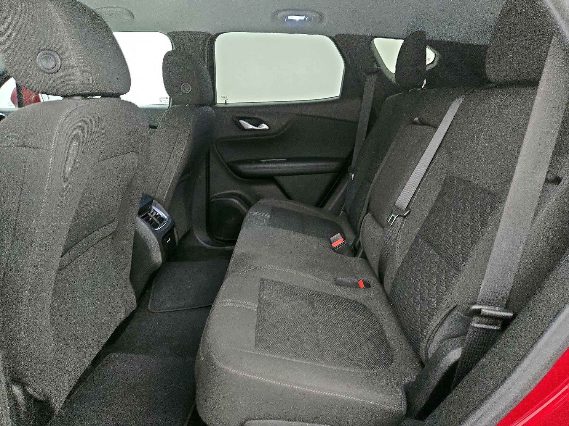 Thumbnail: 2019 Chevrolet Blazer - 18