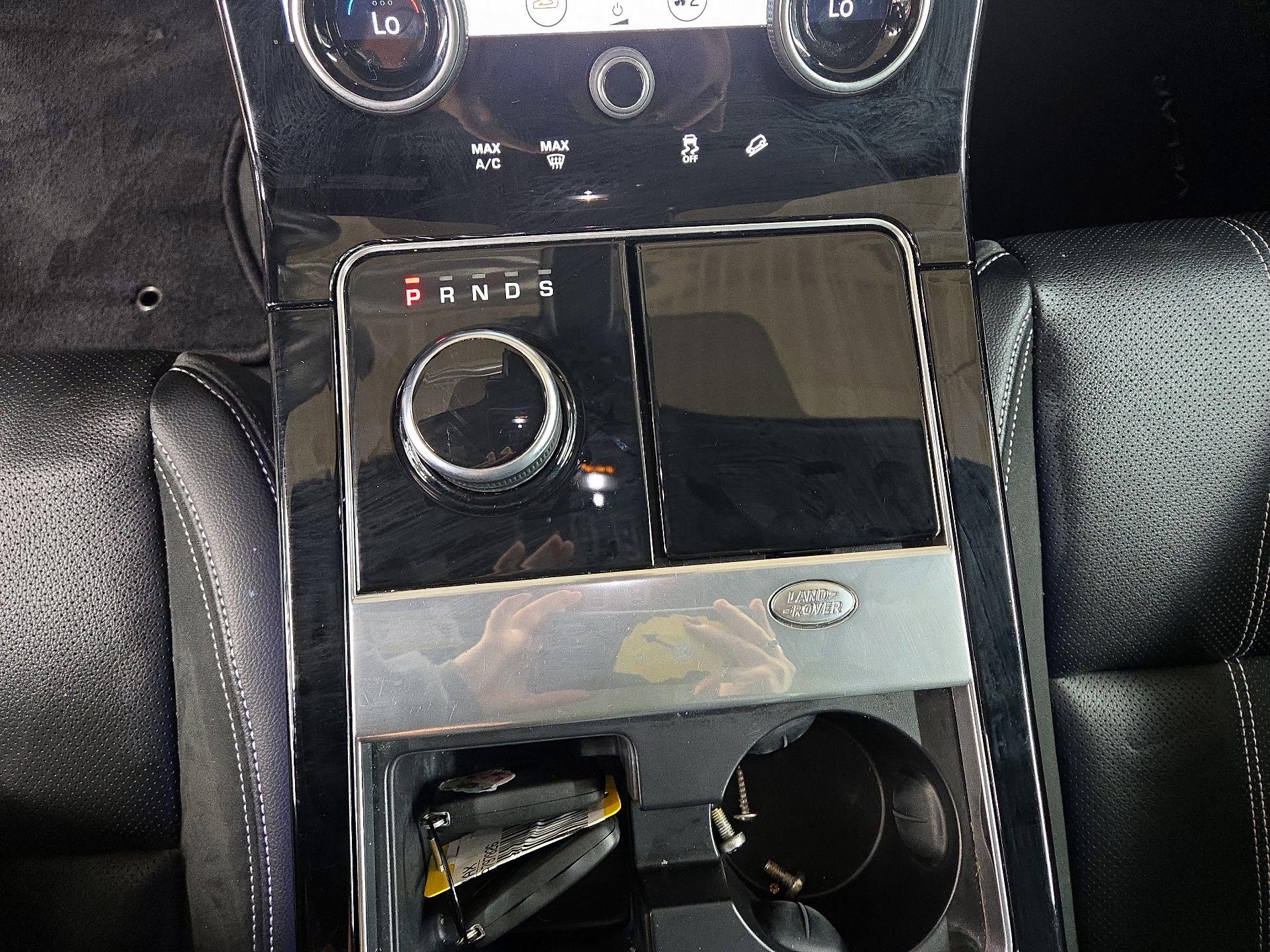 Thumbnail: 2019 Land Rover Range Rover Velar - 16