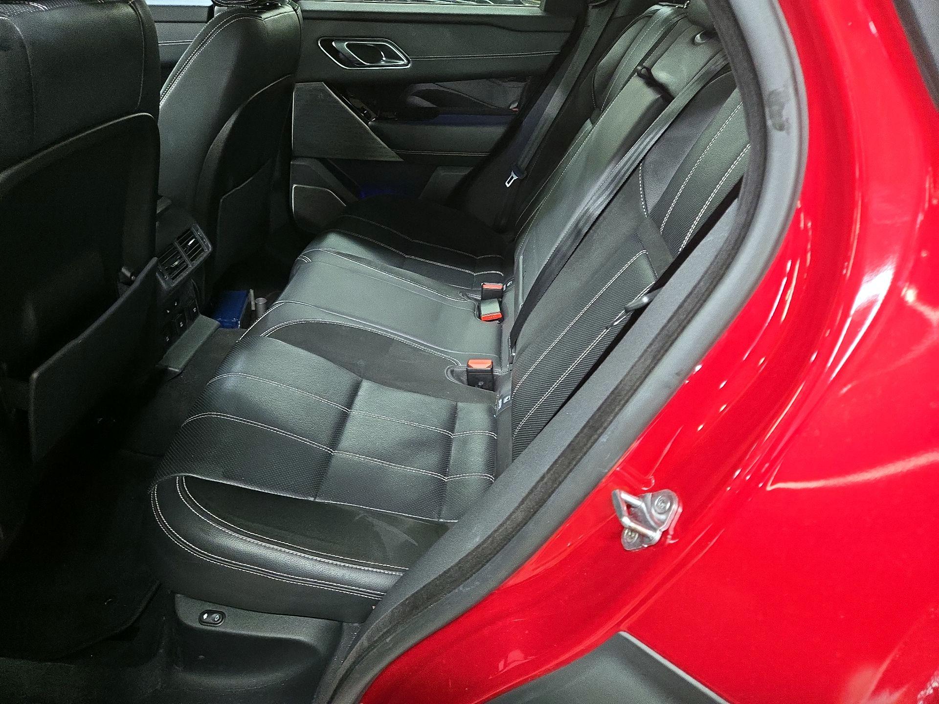 Thumbnail: 2019 Land Rover Range Rover Velar - 17