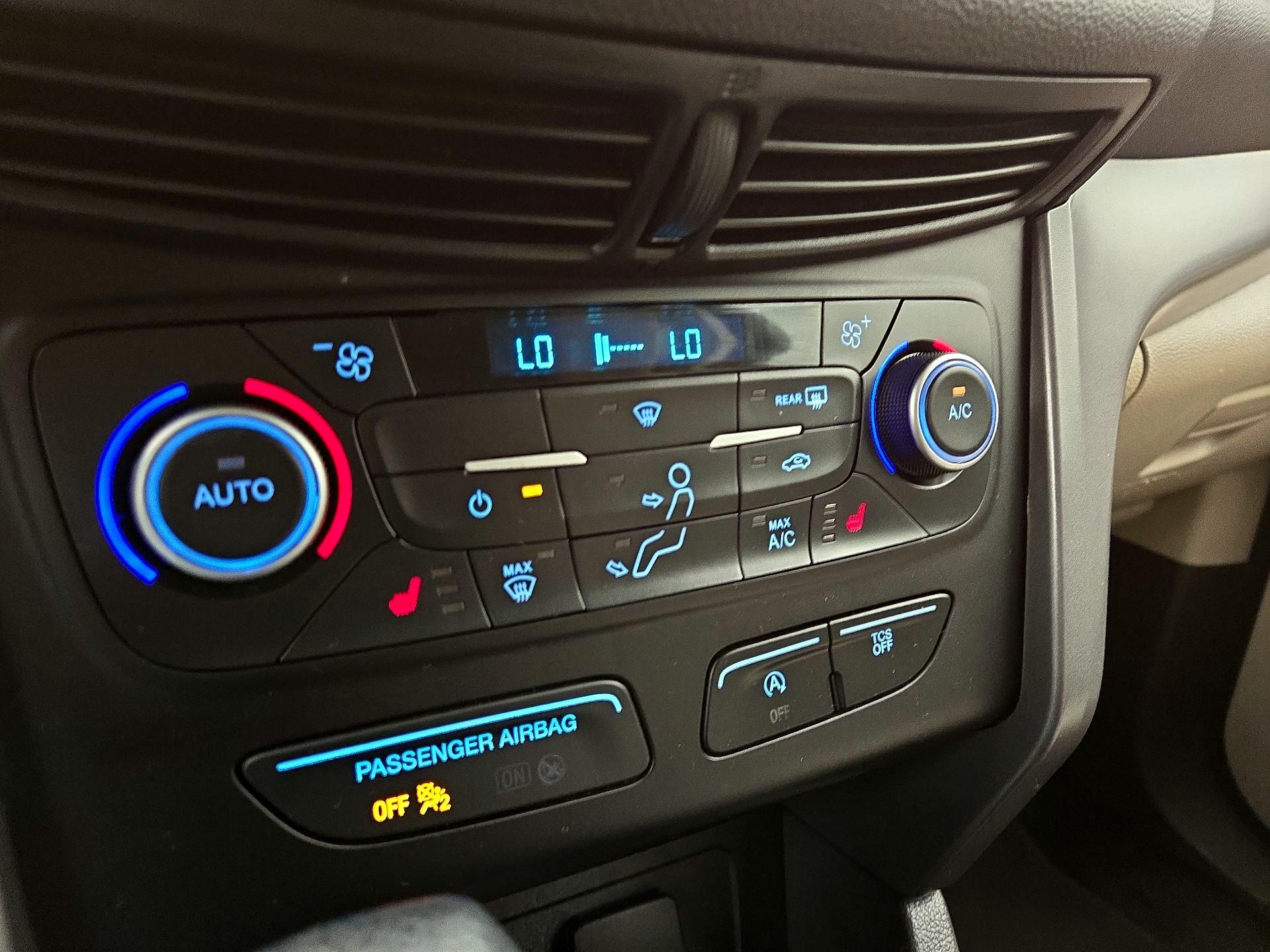 Thumbnail: 2018 Ford Escape - 15