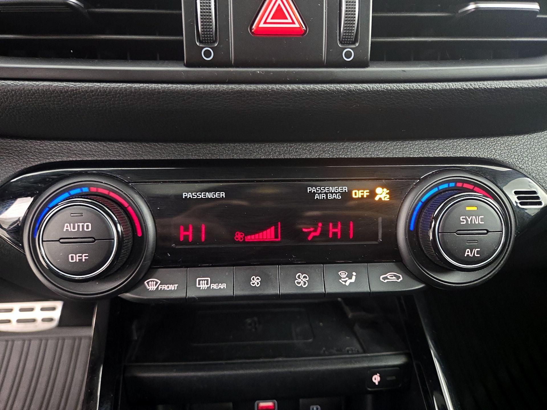 Thumbnail: 2023 Kia Forte - 17