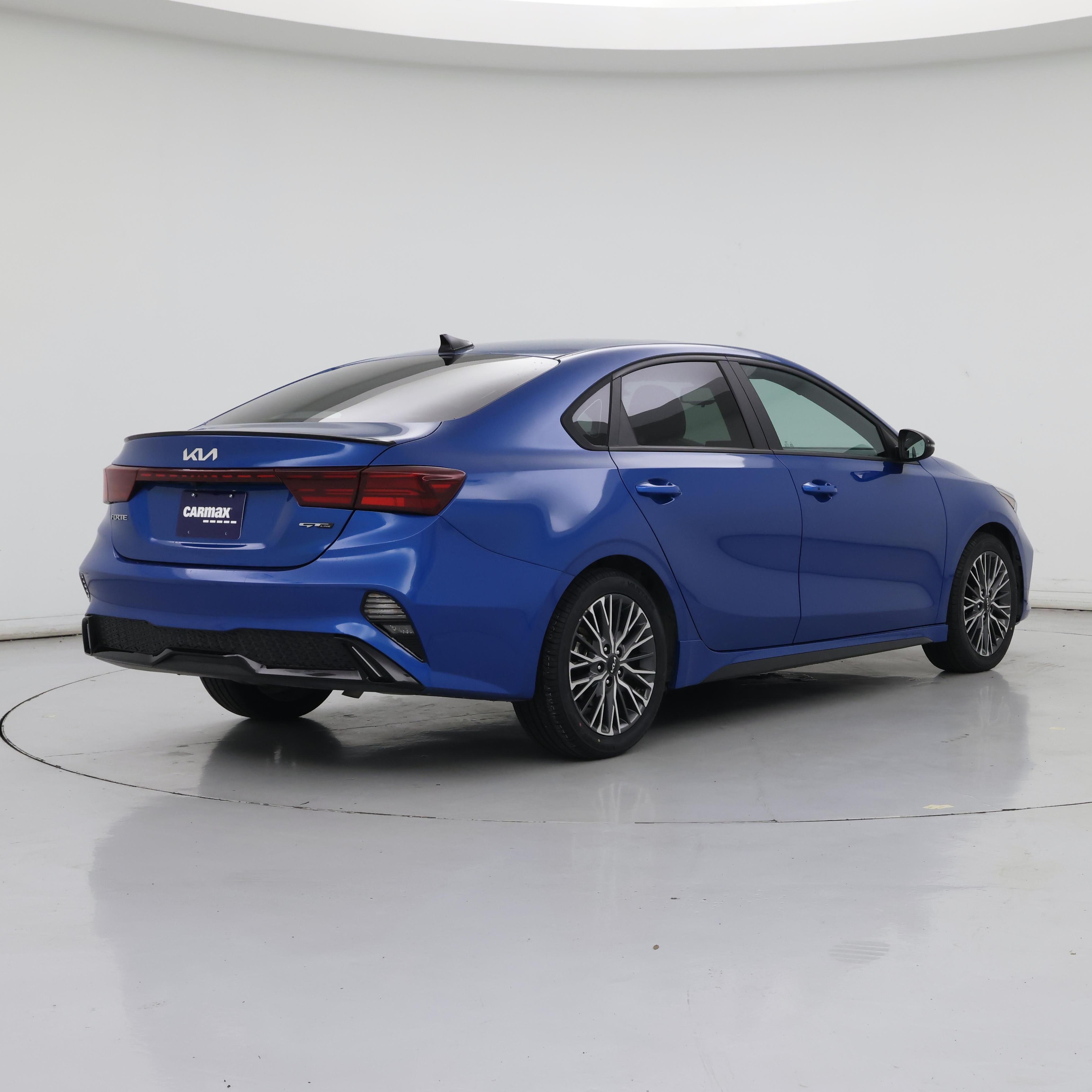 Thumbnail: 2023 Kia Forte - 8