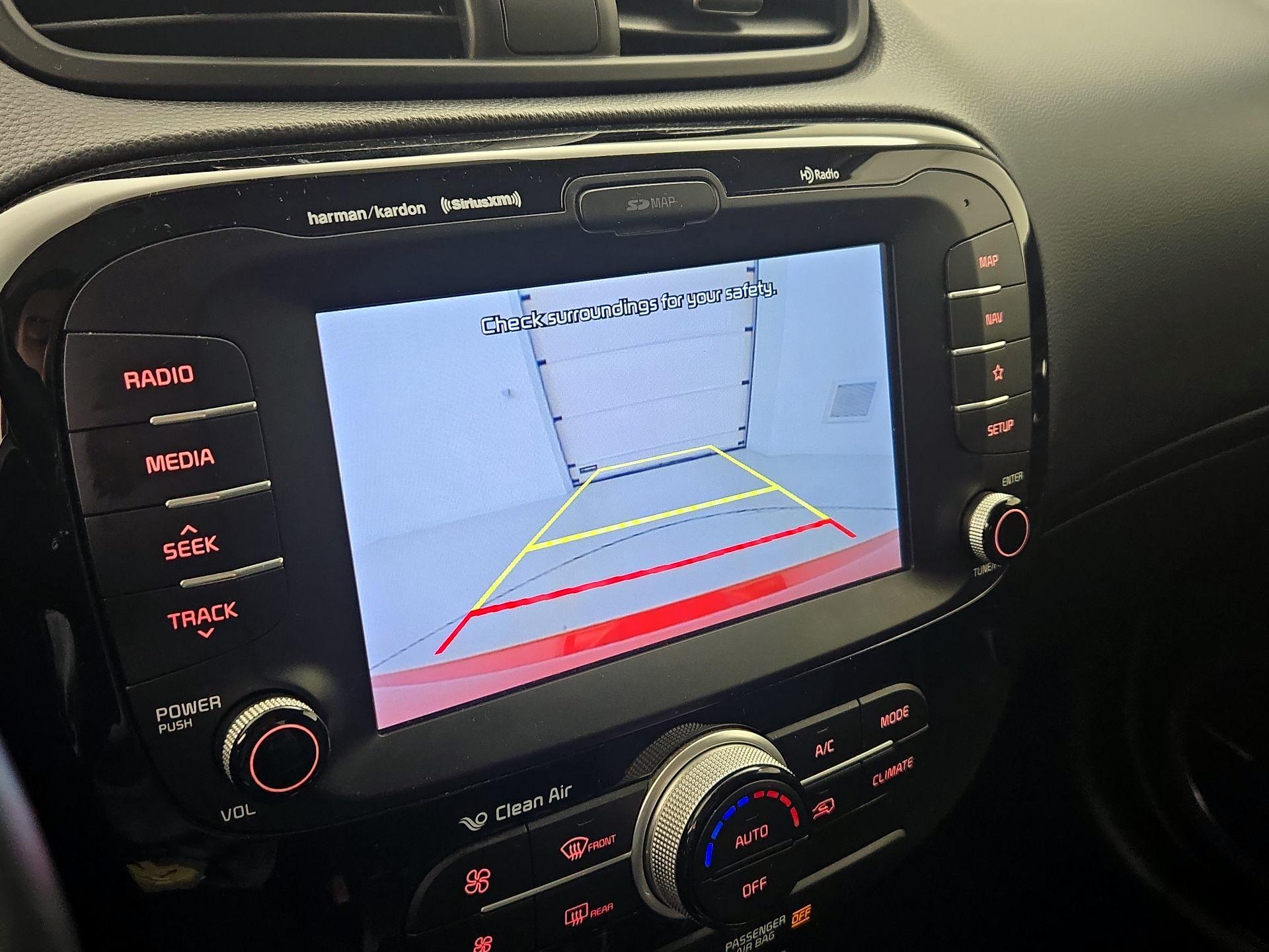 Thumbnail: 2018 Kia Soul - 15