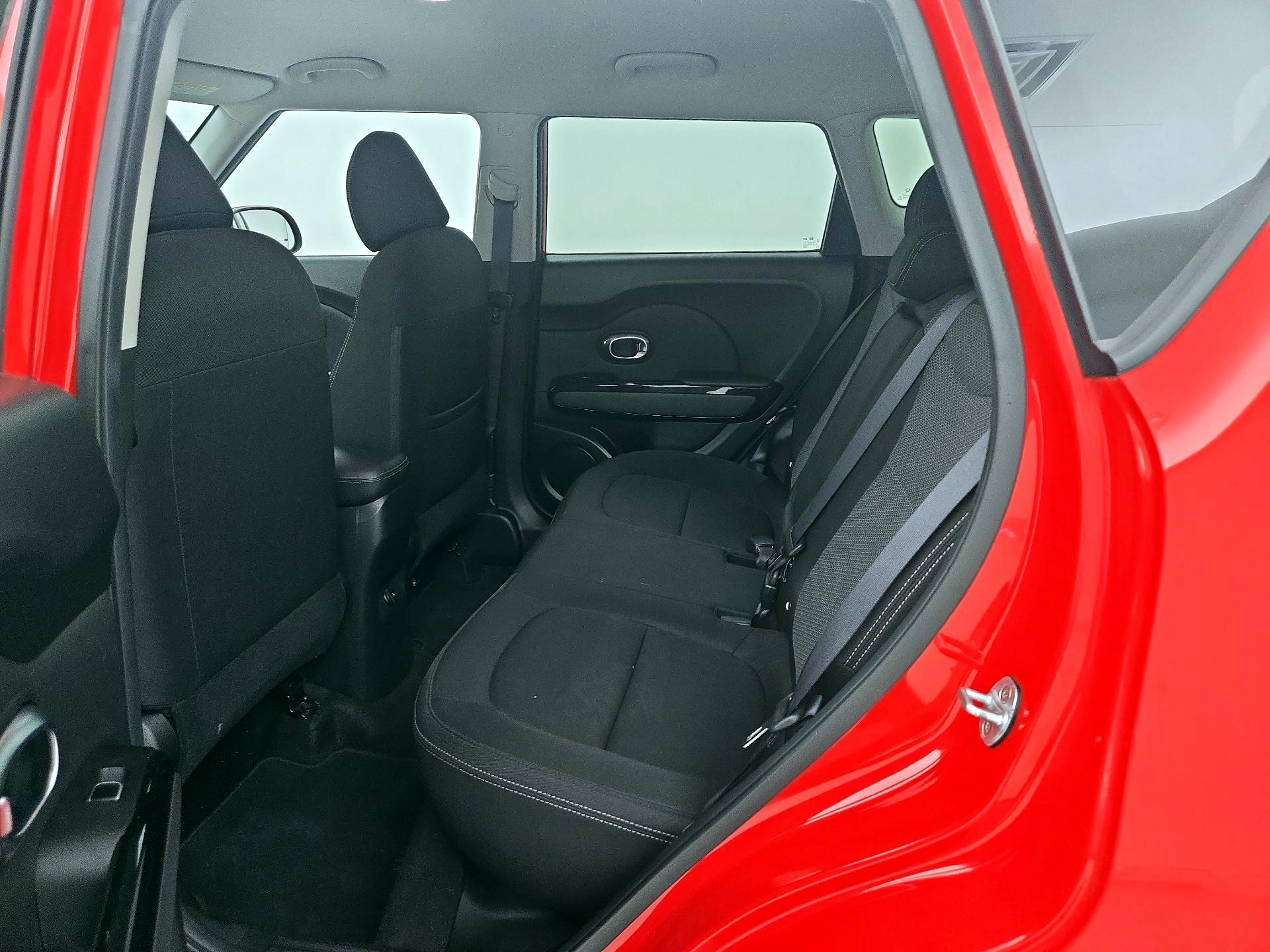 Thumbnail: 2018 Kia Soul - 20