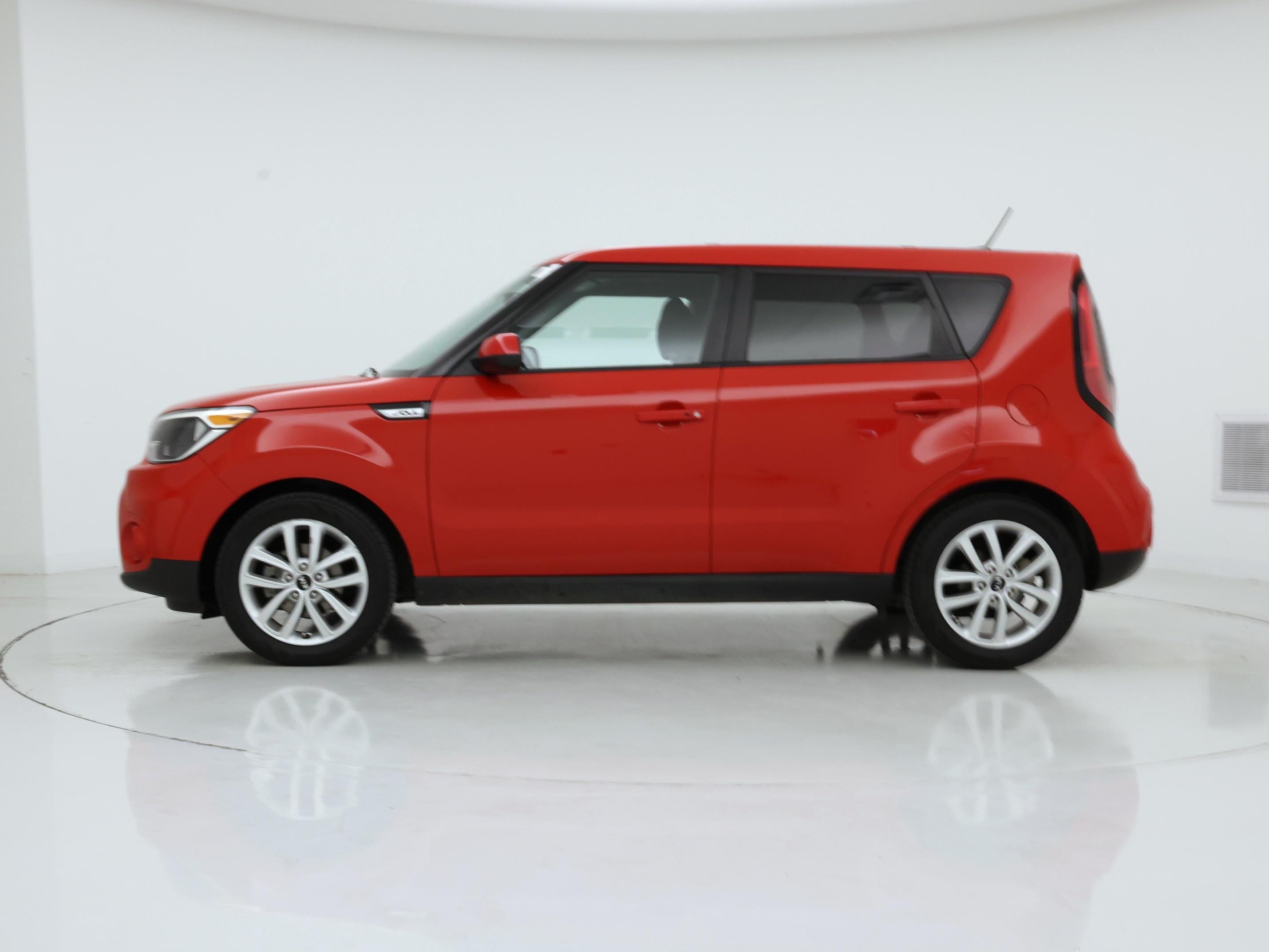 Thumbnail: 2018 Kia Soul - 3