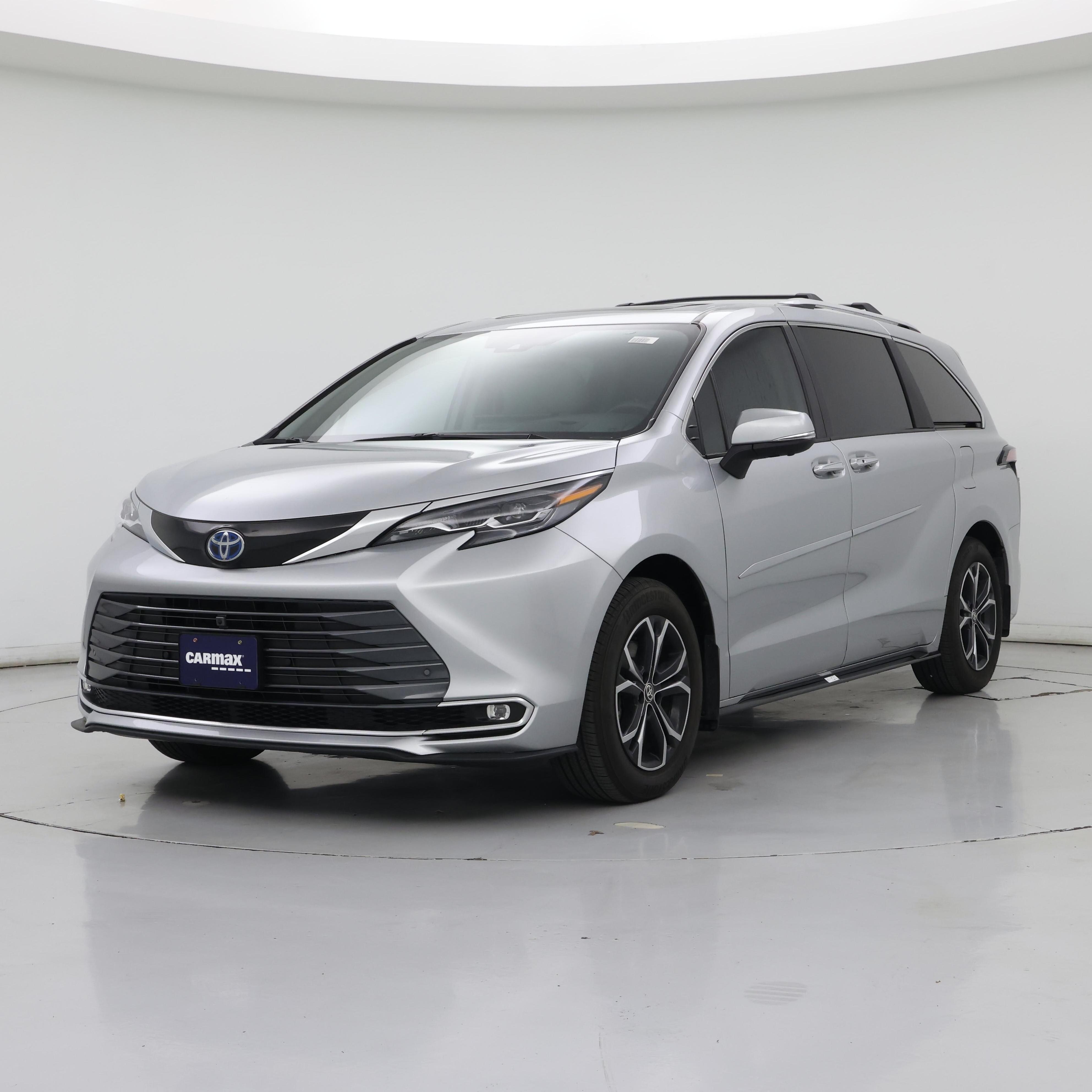 Thumbnail: 2025 Toyota Sienna - 4