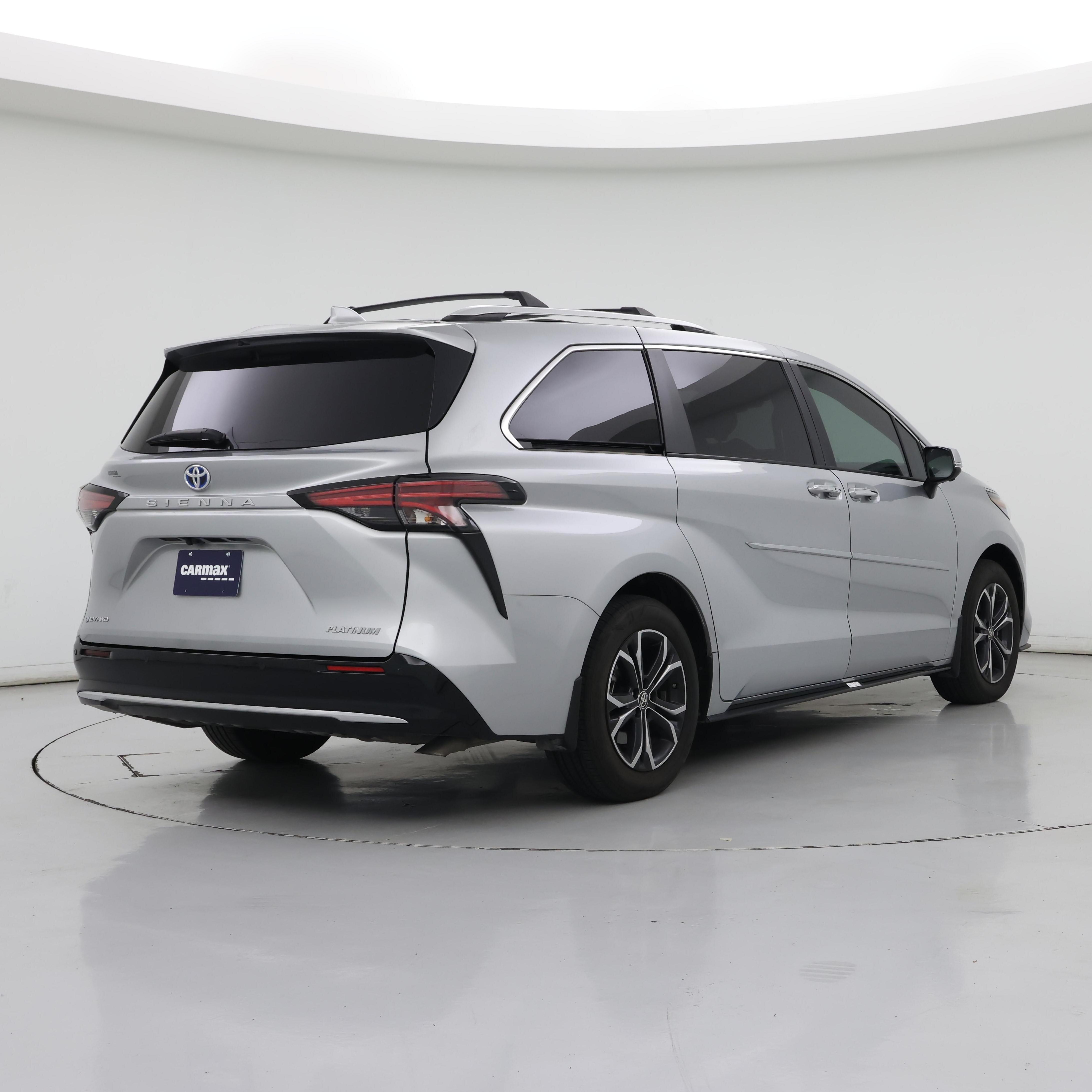 Thumbnail: 2025 Toyota Sienna - 8