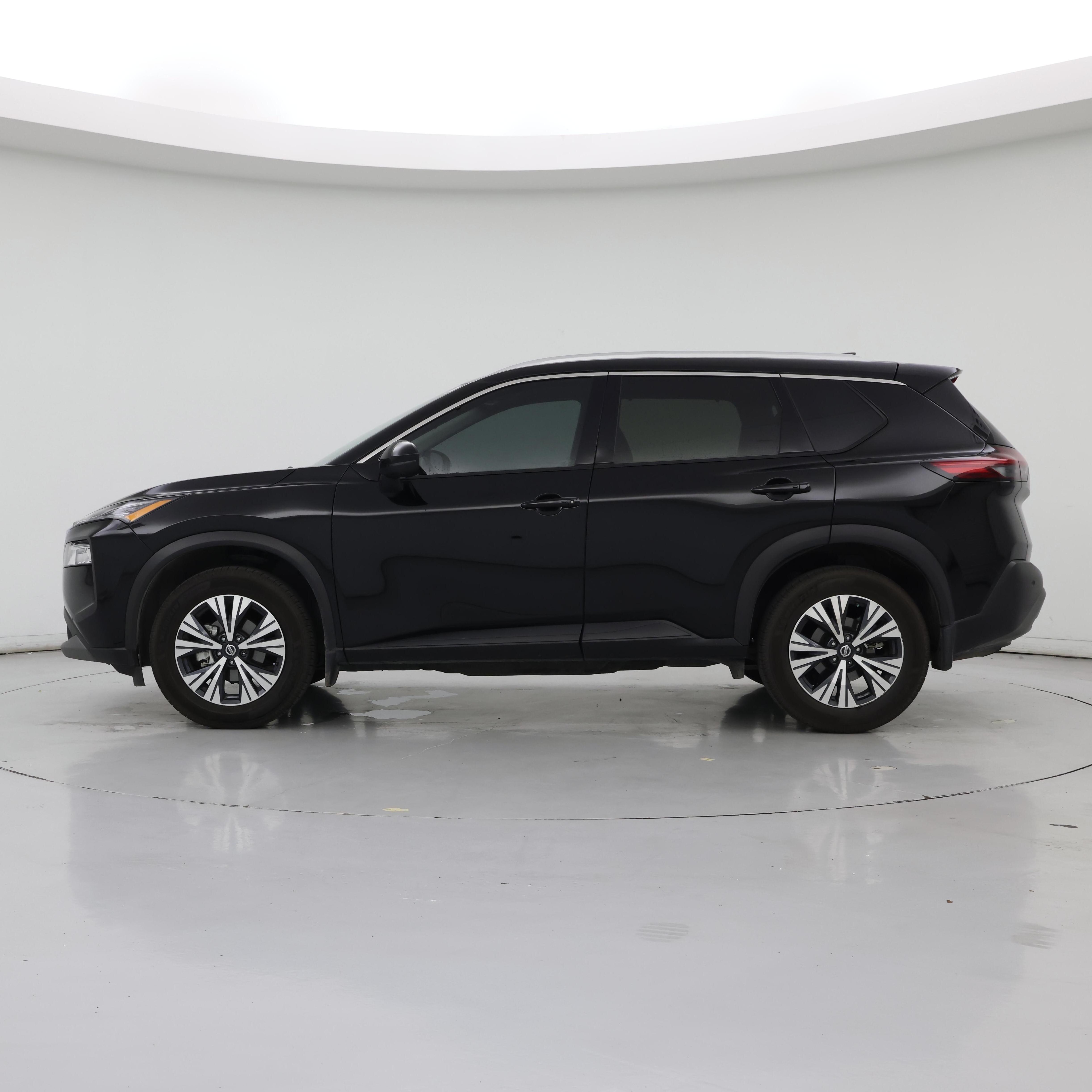 Thumbnail: 2021 Nissan Rogue - 3