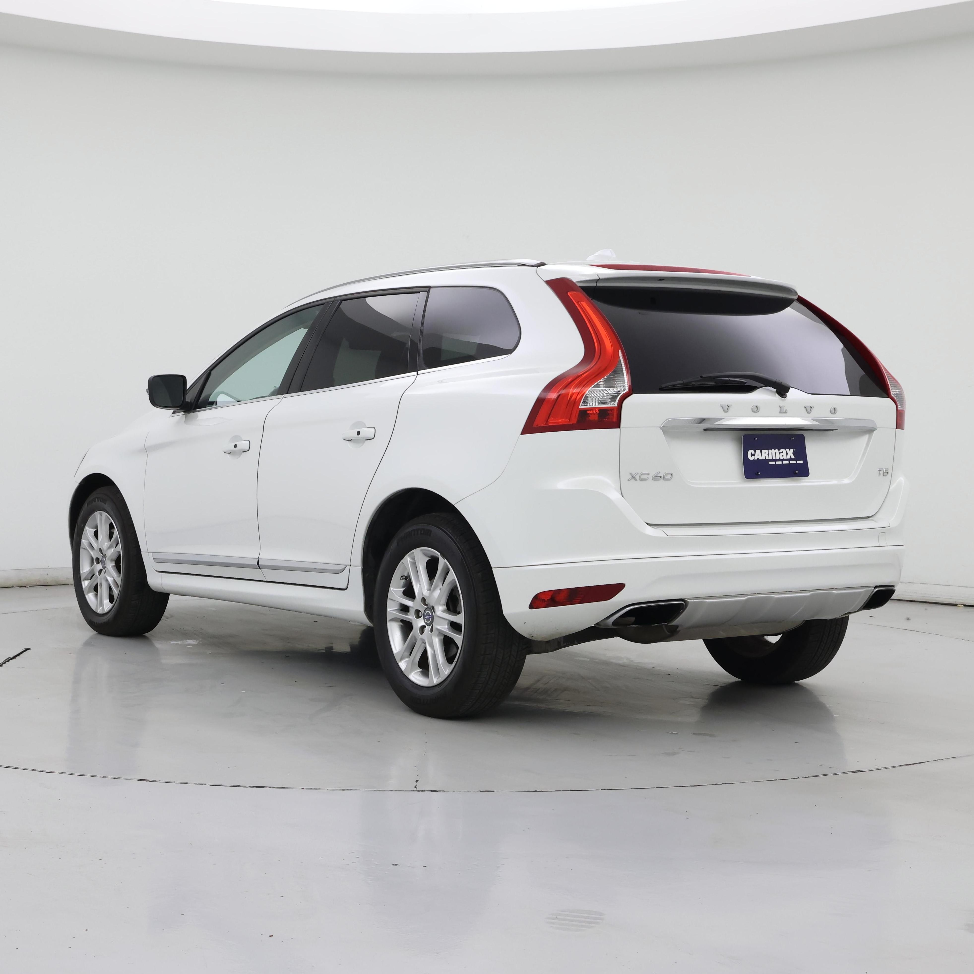 Thumbnail: 2015 Volvo XC60 - 2