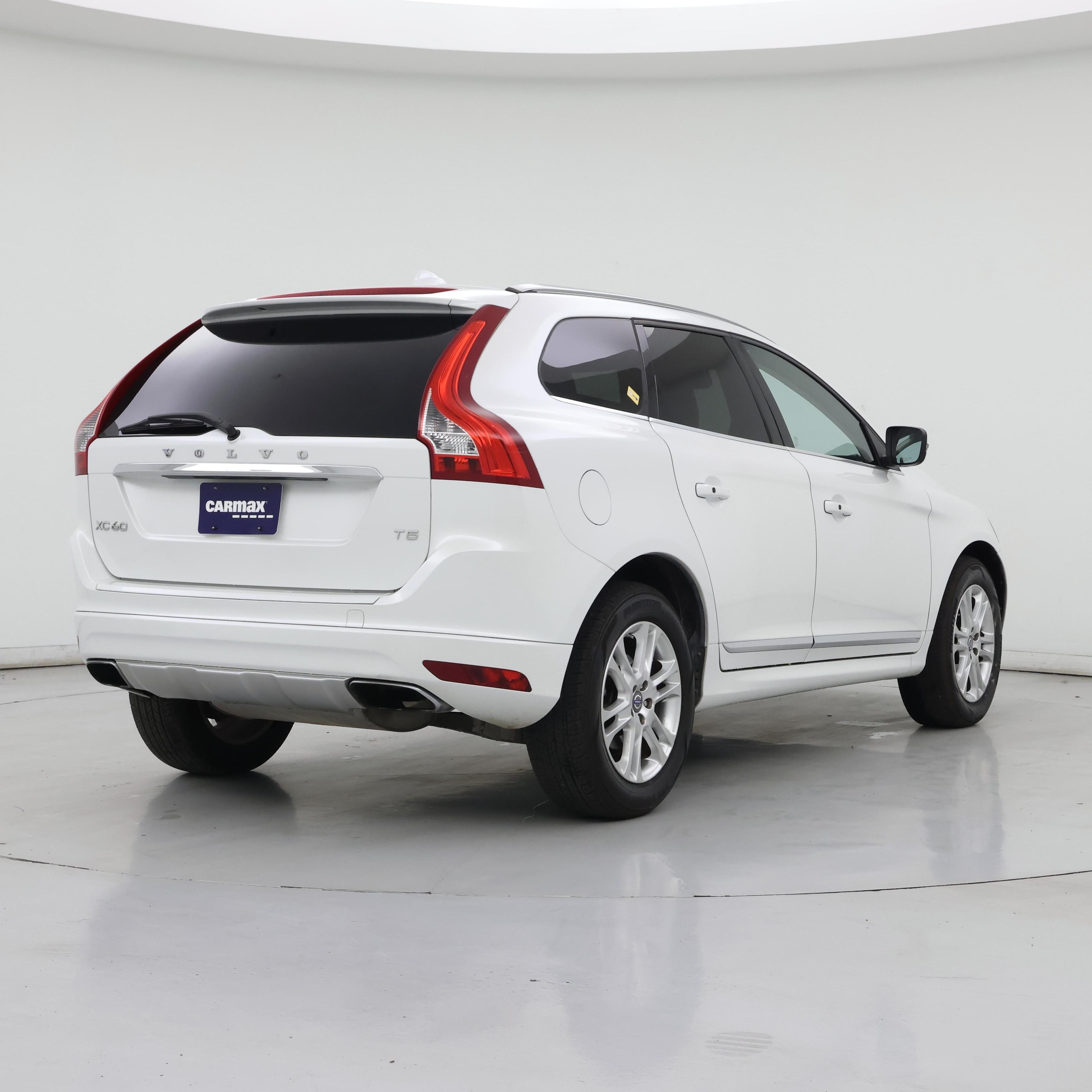 Thumbnail: 2015 Volvo XC60 - 8