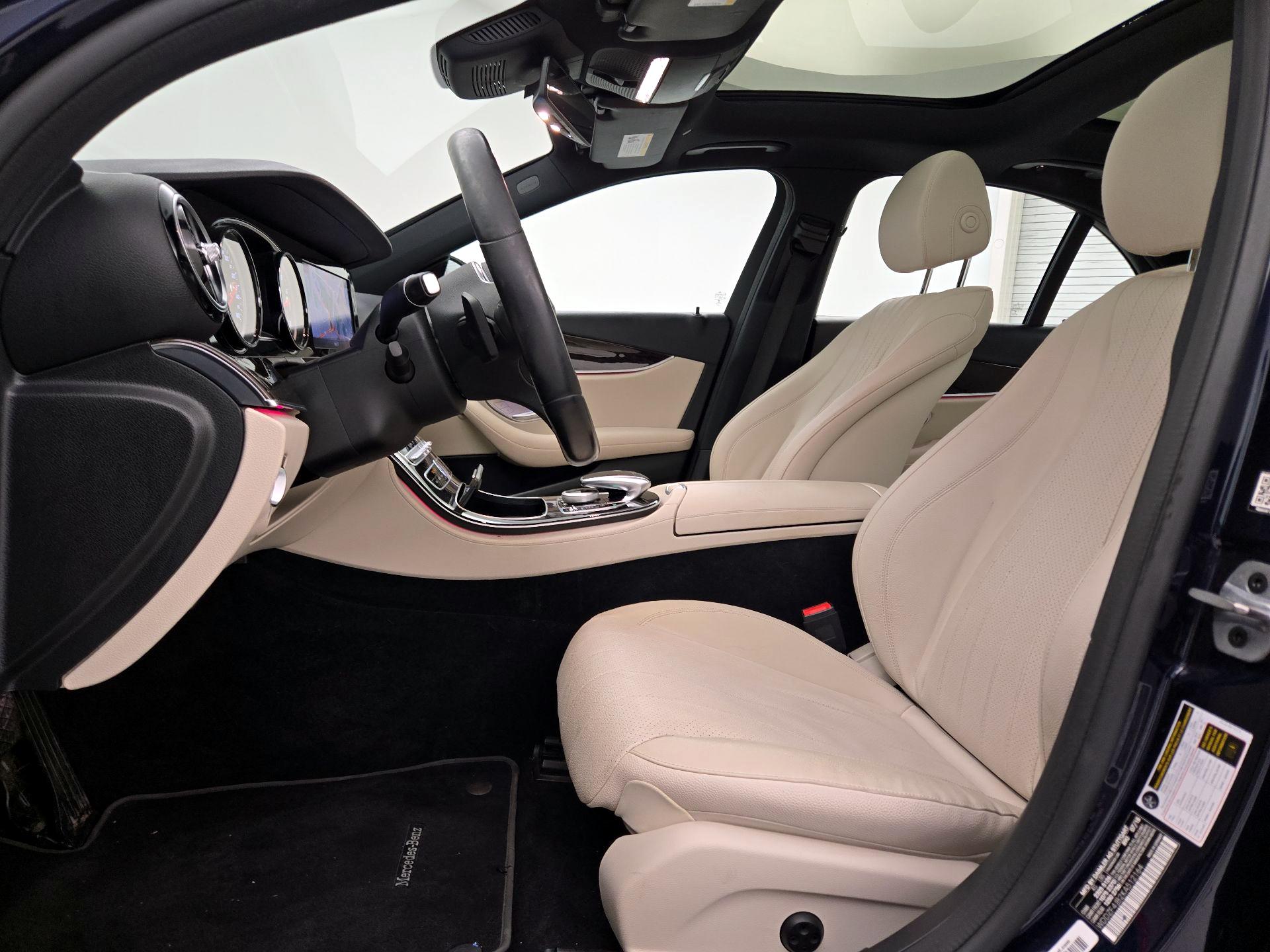 Thumbnail: 2019 Mercedes-Benz E-Class - 11