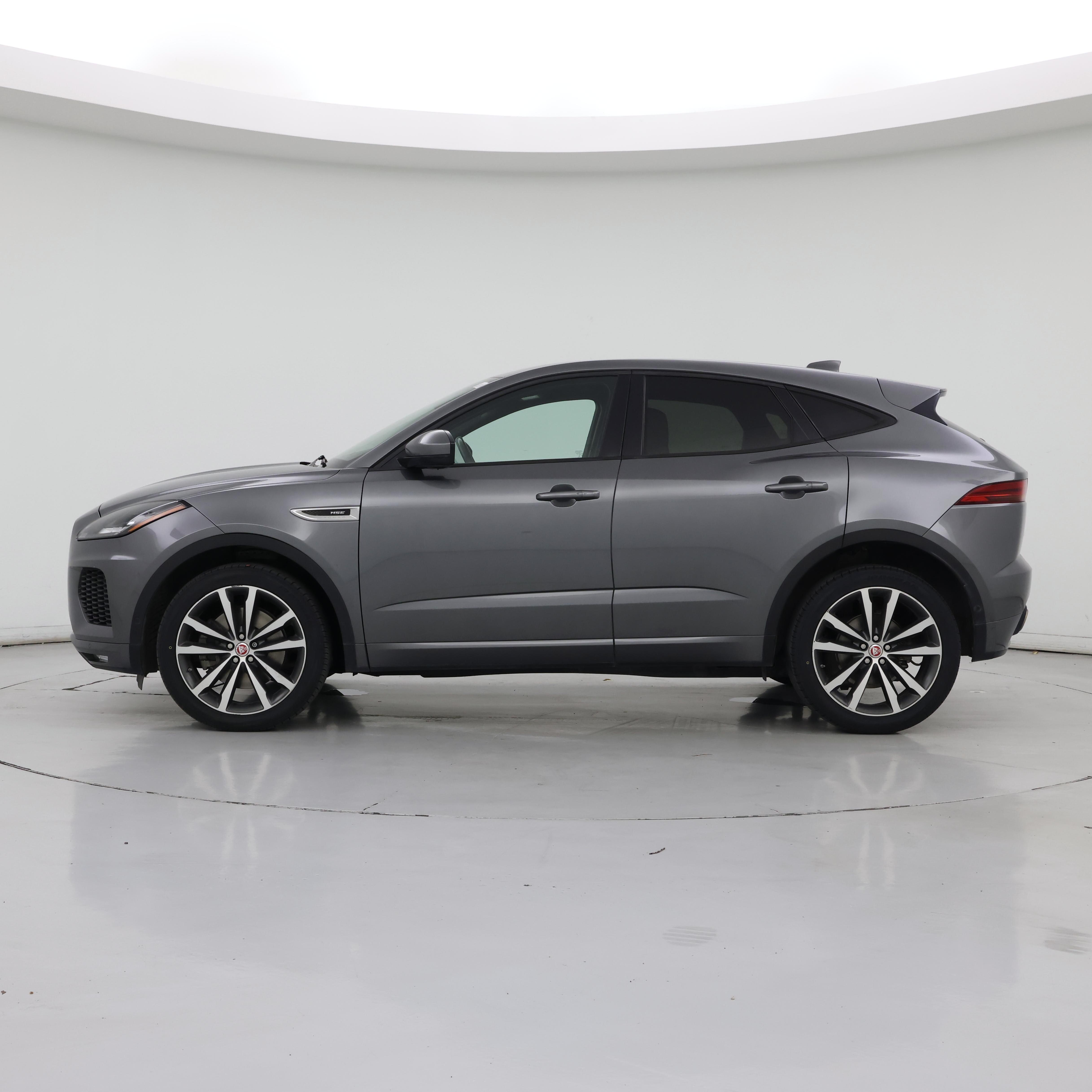 Thumbnail: 2019 Jaguar E-Pace - 3
