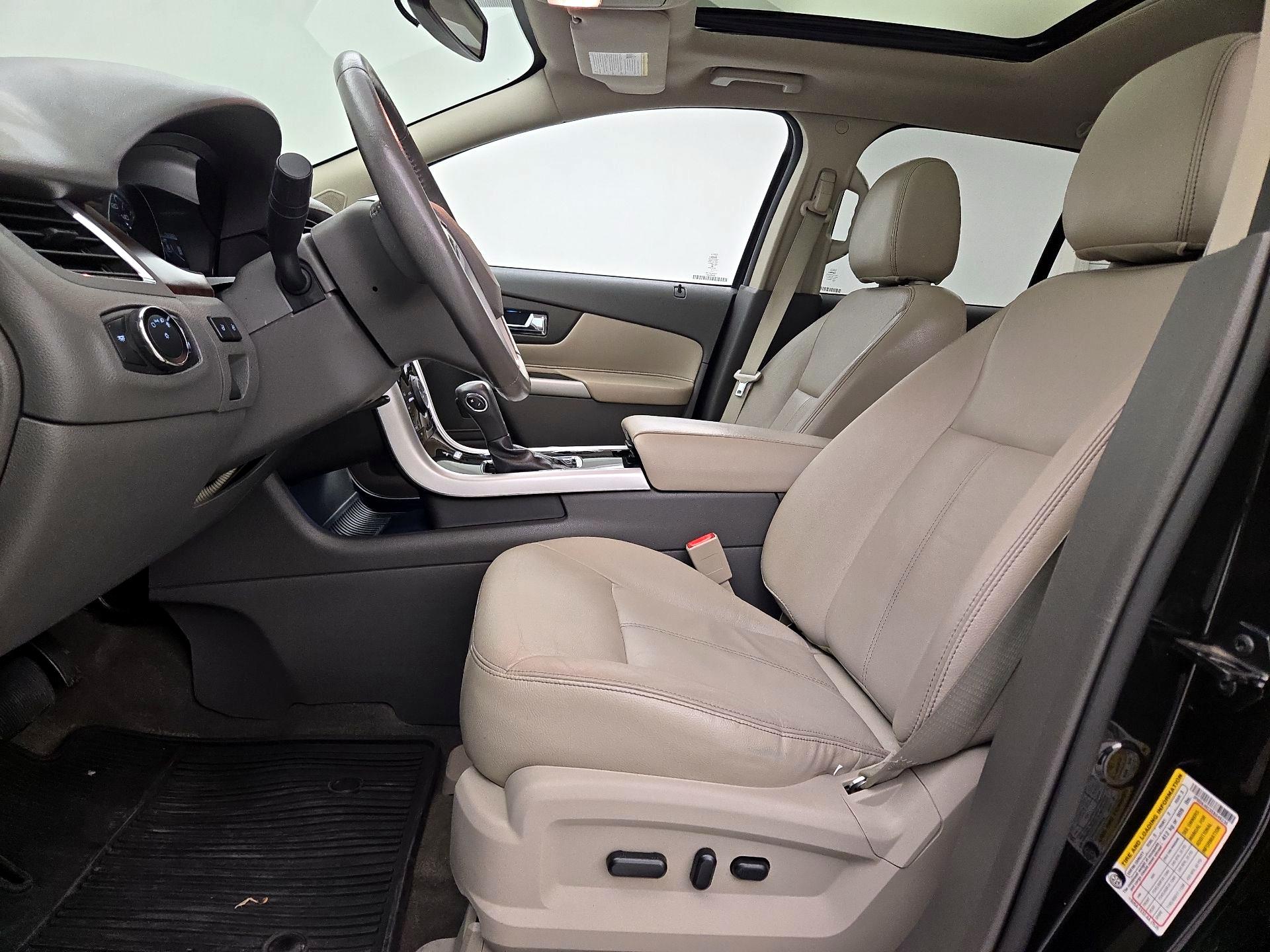 Thumbnail: 2014 Ford Edge - 11