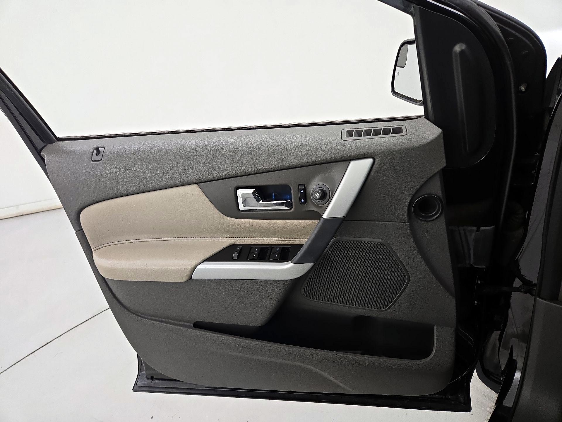 Thumbnail: 2014 Ford Edge - 12