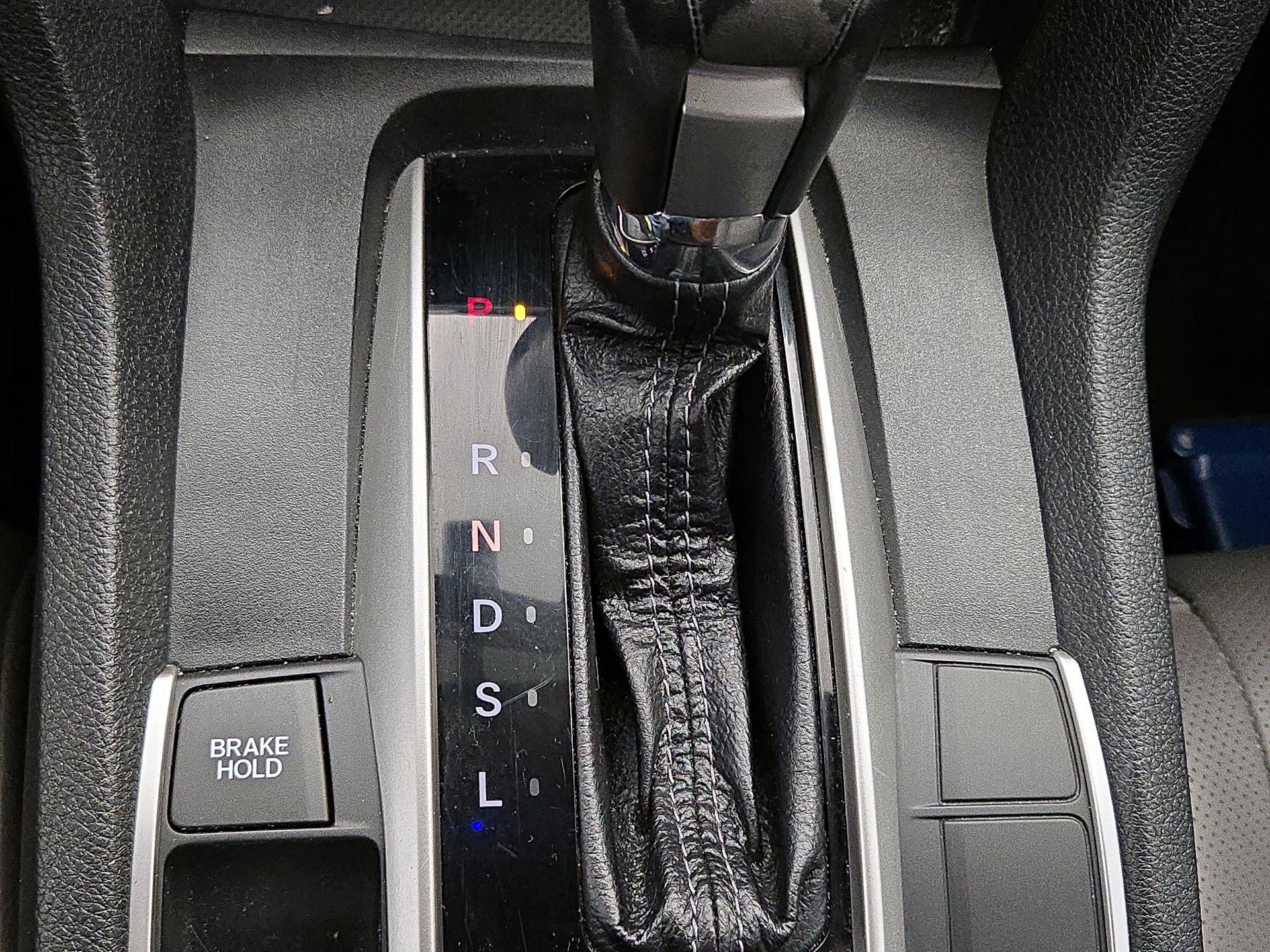 Thumbnail: 2017 Honda Civic - 17