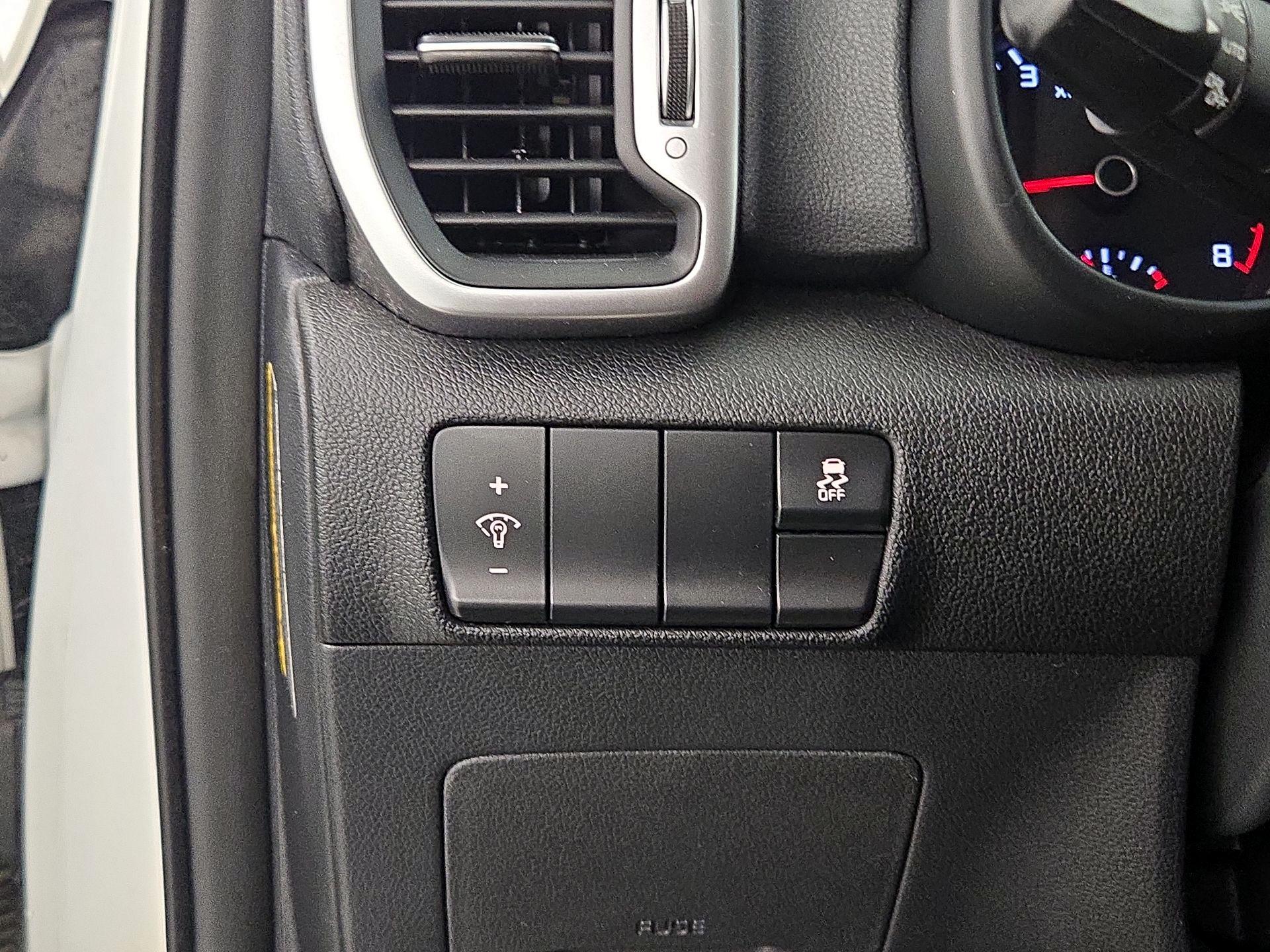 Thumbnail: 2018 Kia Sportage - 13