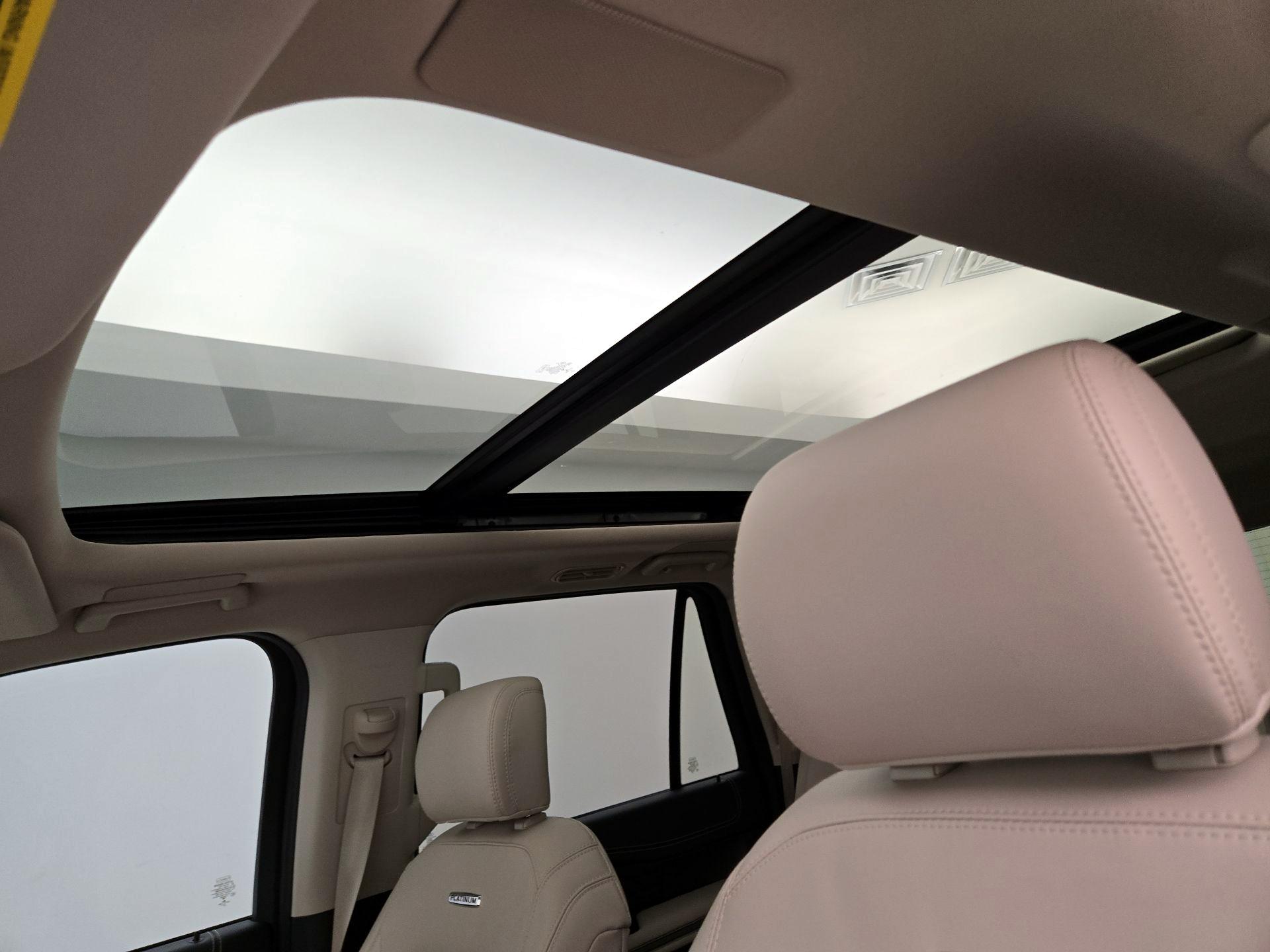 Thumbnail: 2023 Ford Expedition MAX - 20