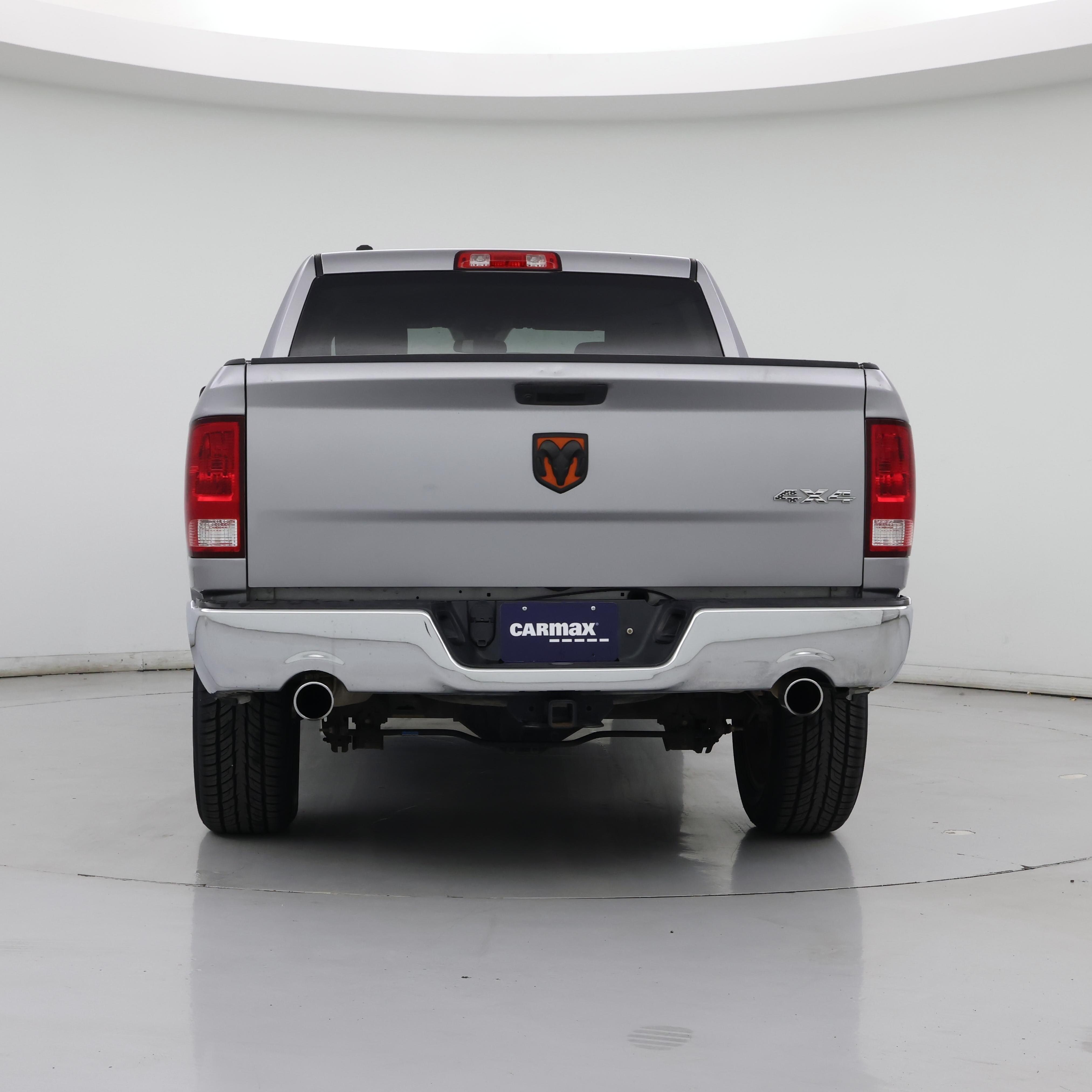 Thumbnail: 2019 RAM 1500 Classic - 6