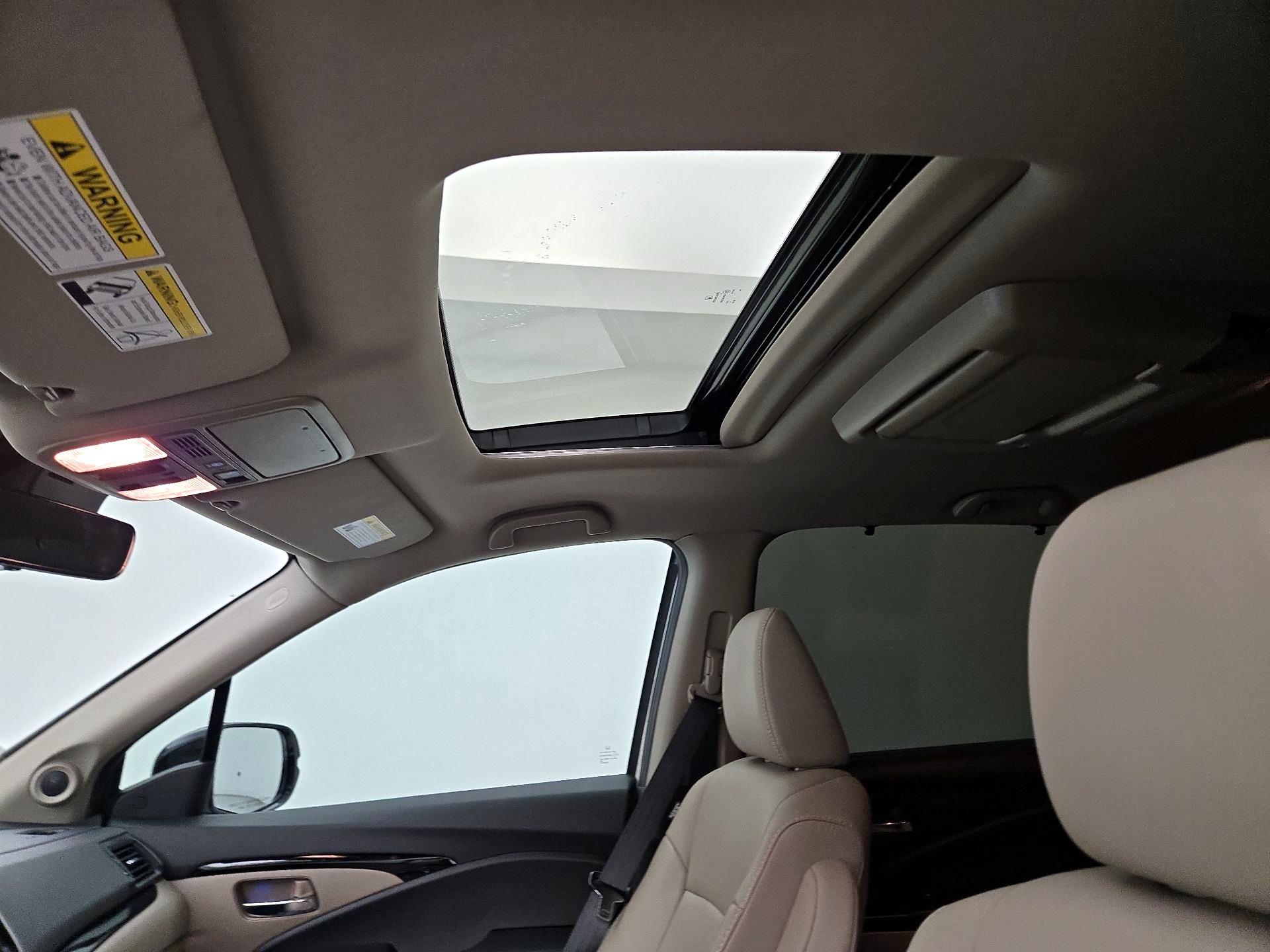 Thumbnail: 2022 Honda Pilot - 20