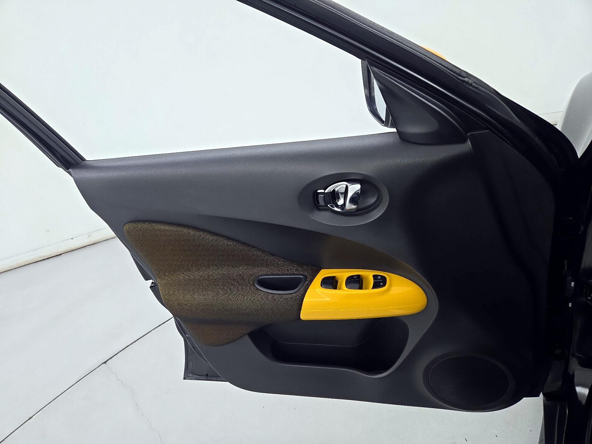 Thumbnail: 2016 Nissan Juke - 12