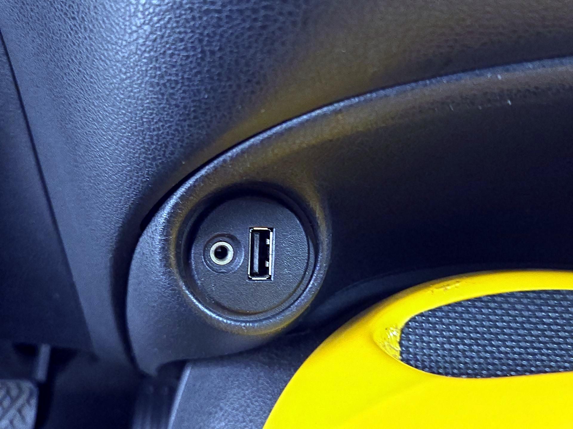 Thumbnail: 2016 Nissan Juke - 18