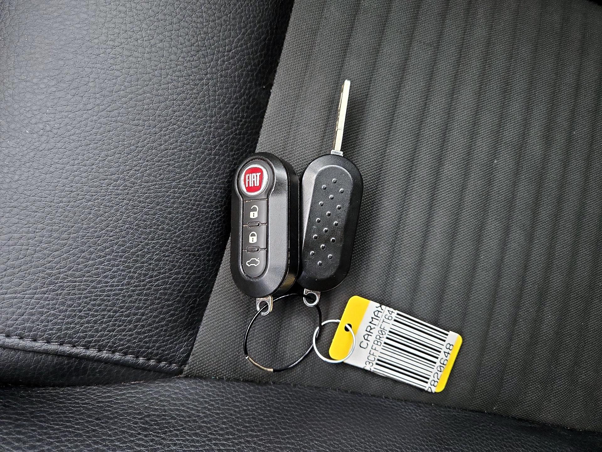 Thumbnail: 2015 Fiat 500 - 19