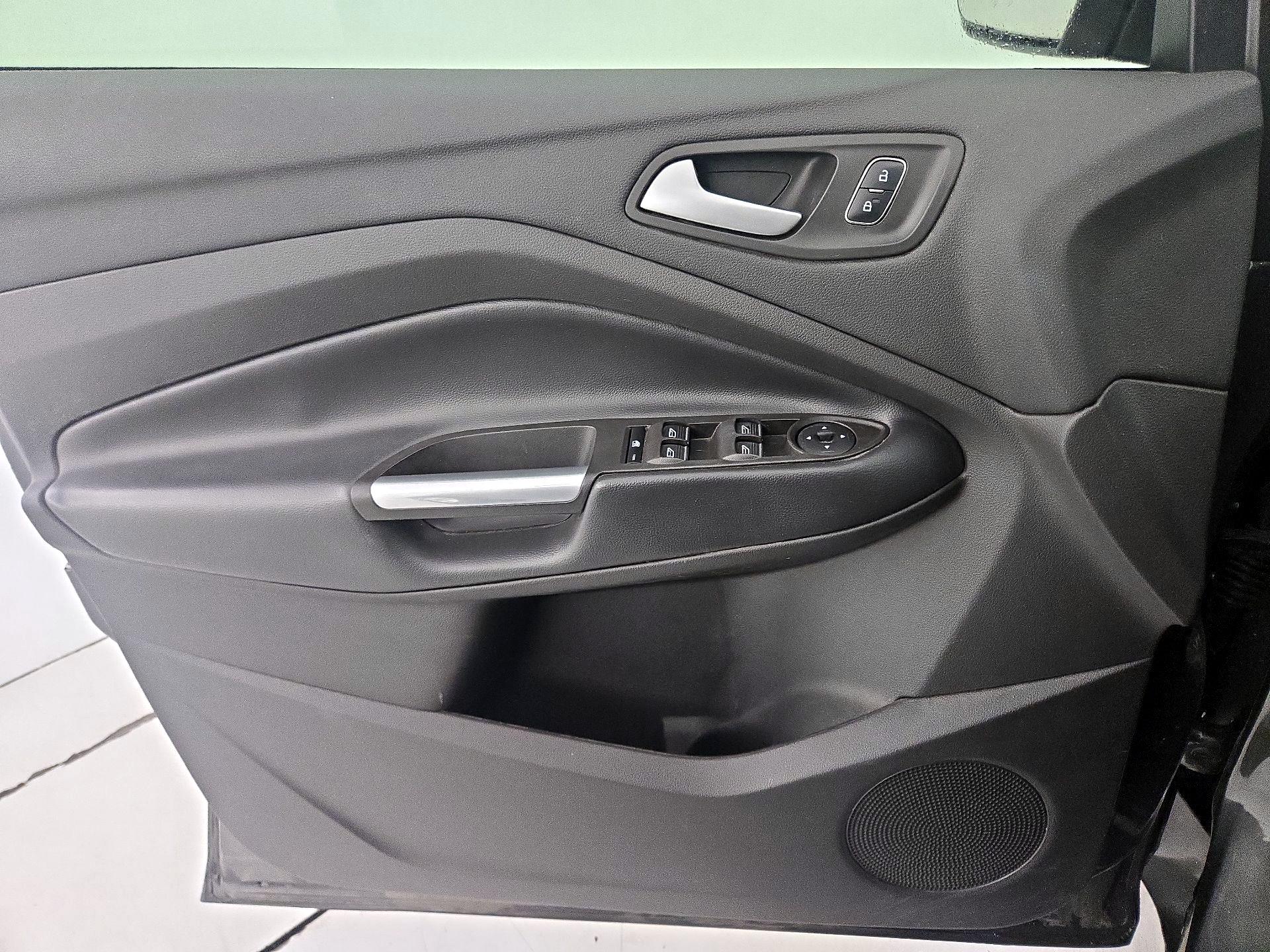 Thumbnail: 2019 Ford Escape - 12