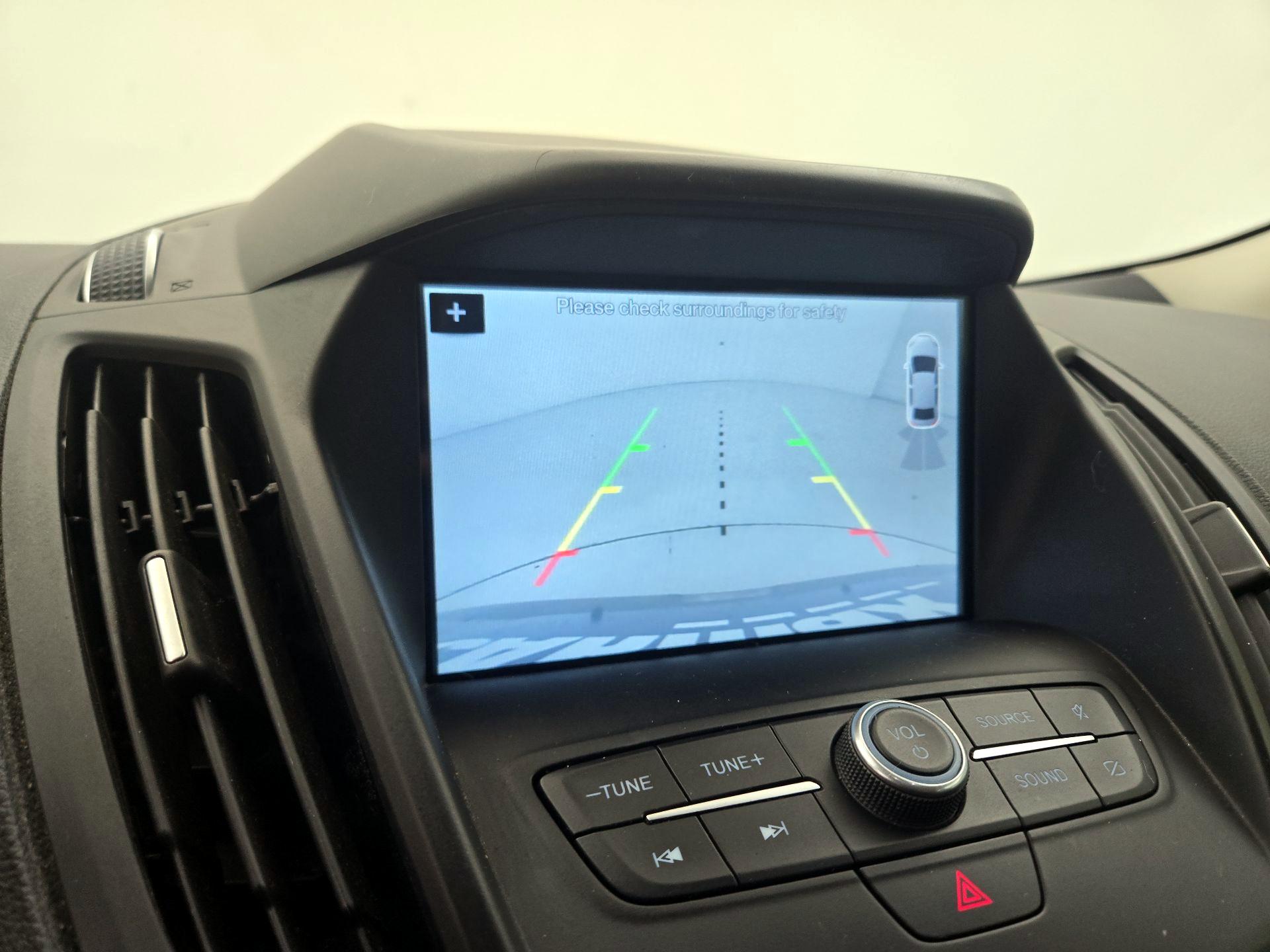 Thumbnail: 2019 Ford Escape - 14