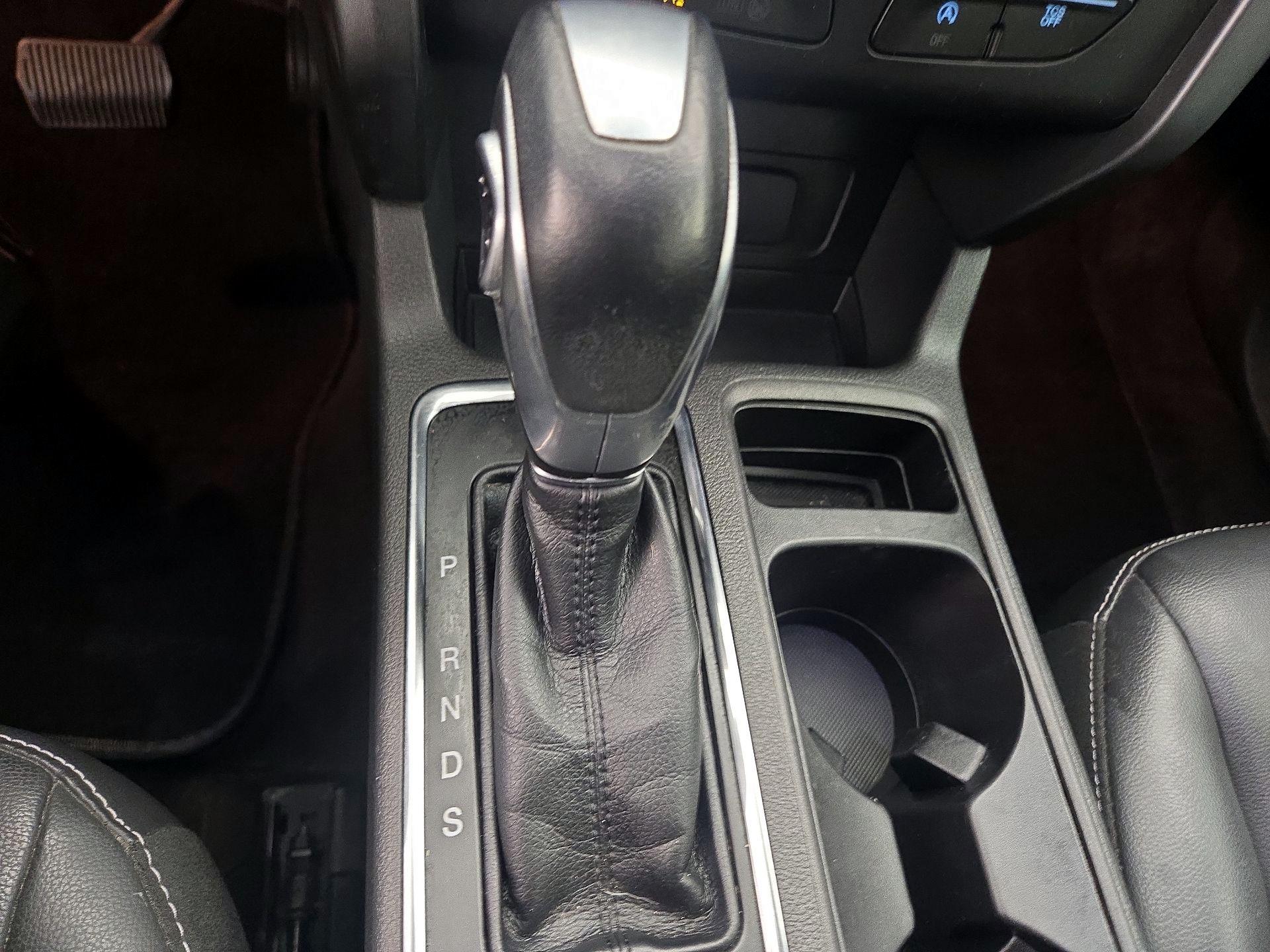 Thumbnail: 2019 Ford Escape - 17