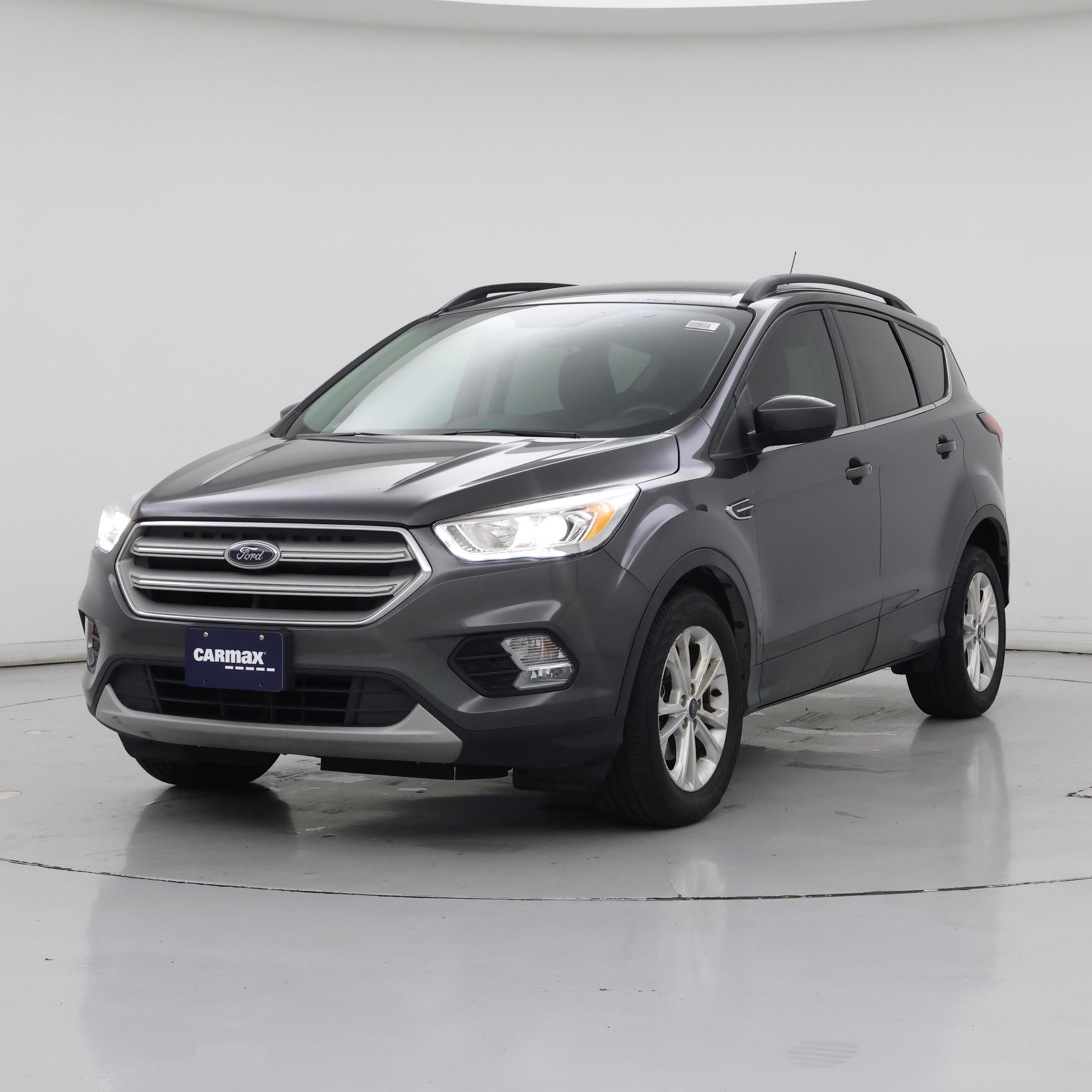Thumbnail: 2019 Ford Escape - 4