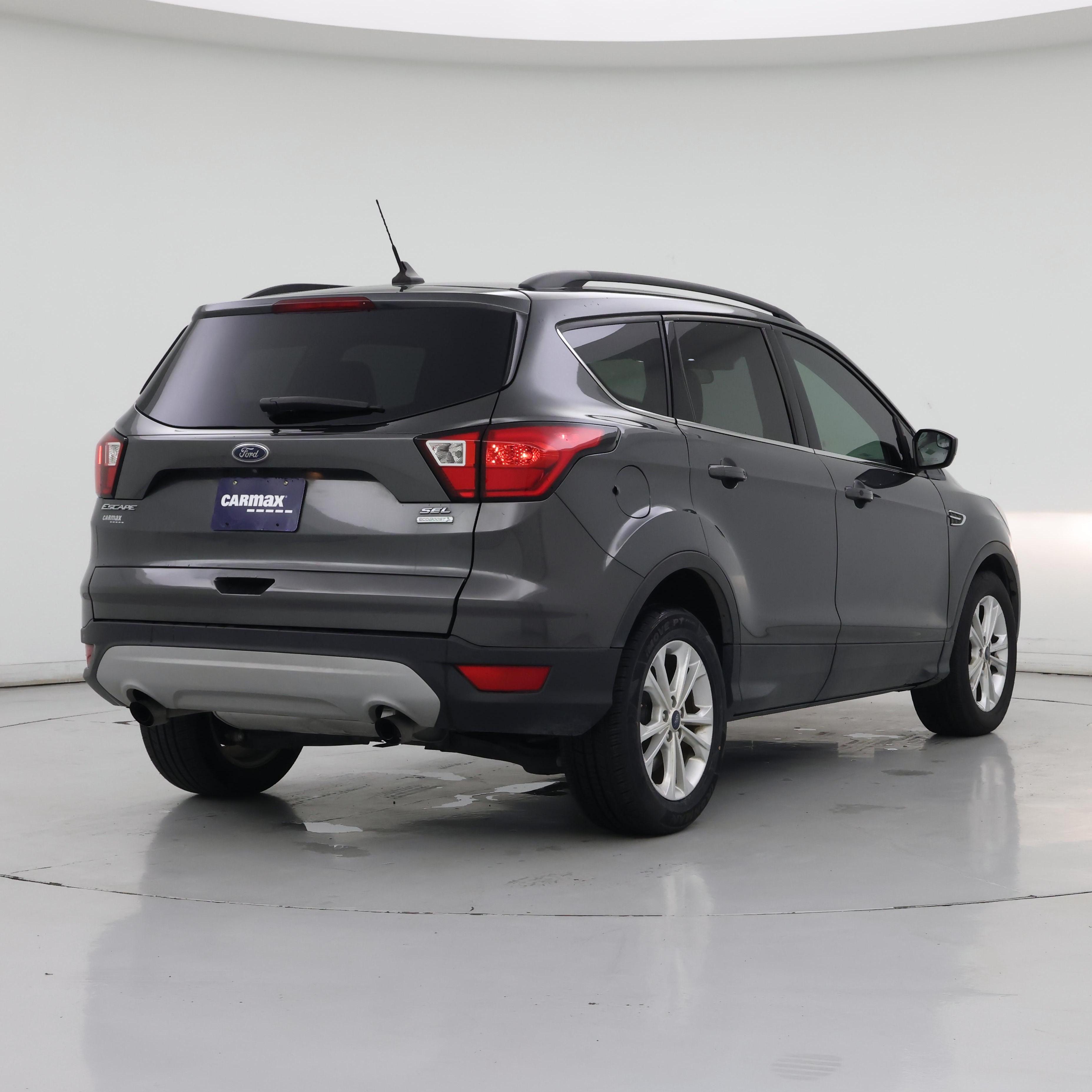 Thumbnail: 2019 Ford Escape - 8