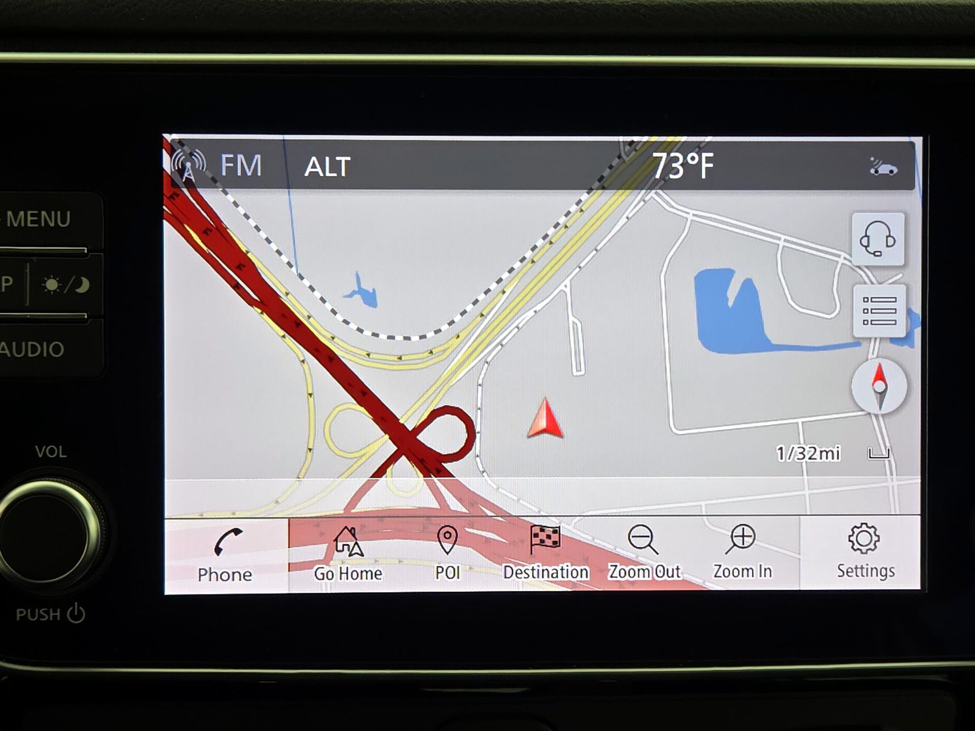 Thumbnail: 2022 Nissan Leaf - 14