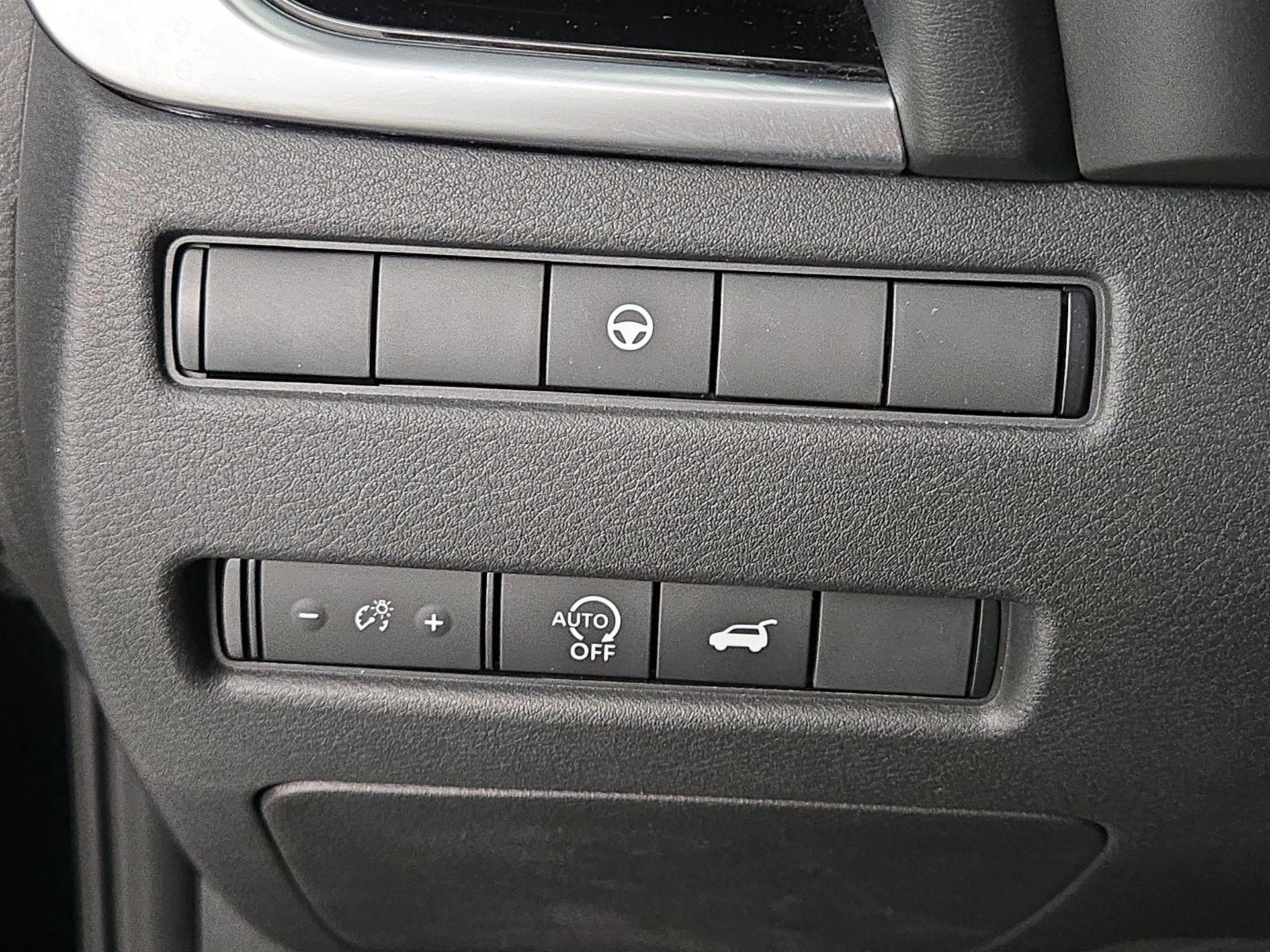 Thumbnail: 2023 Nissan Rogue - 13