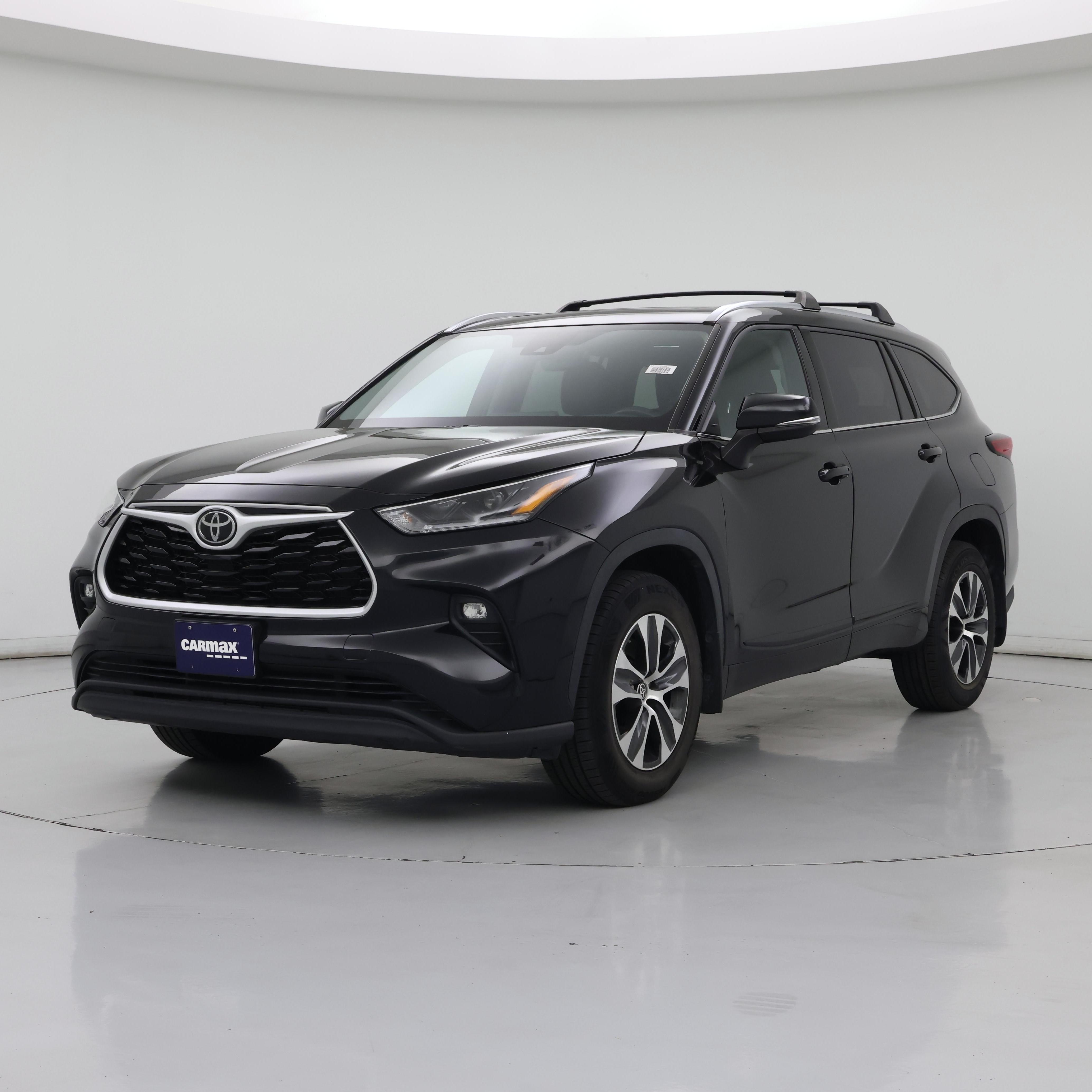 Thumbnail: 2021 Toyota Highlander - 4