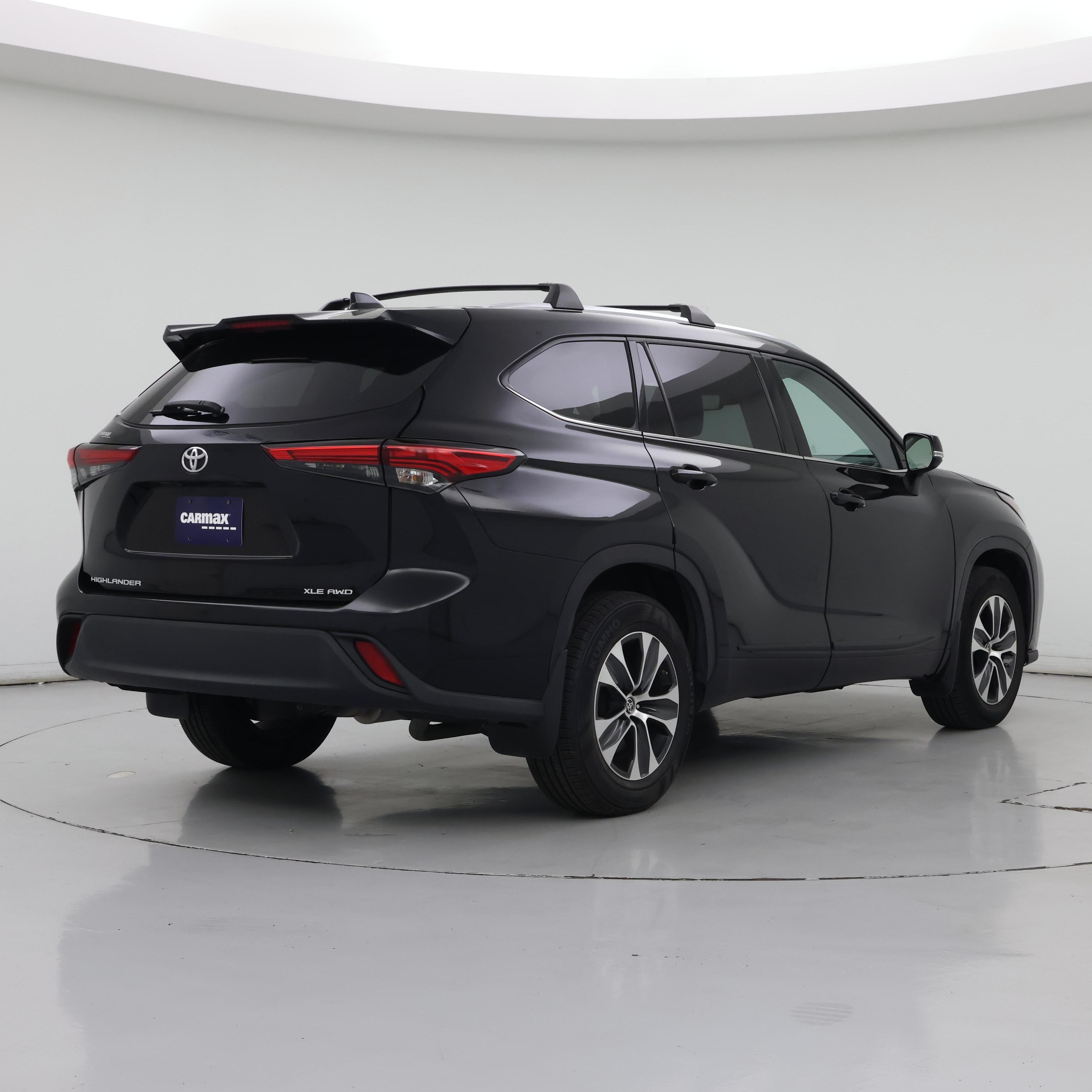 Thumbnail: 2021 Toyota Highlander - 8